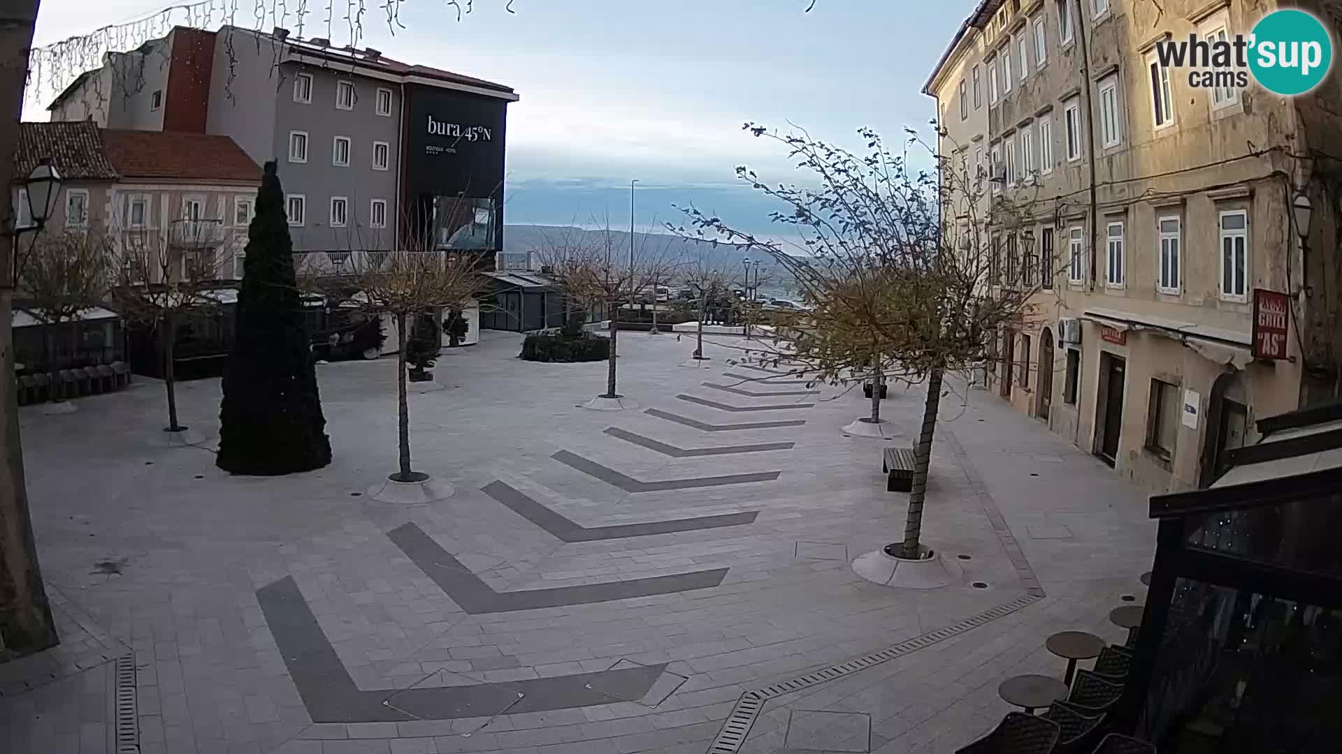 Center of Senj city – Pavlin square – Live Cam Dalmatia