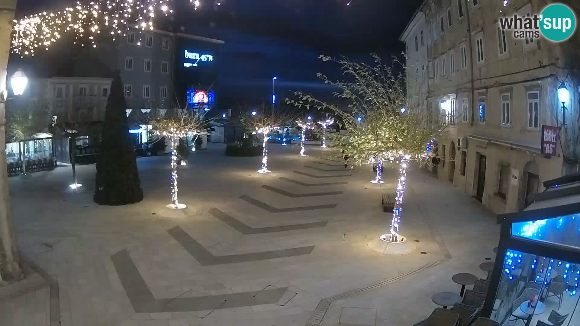 Zentrum der Stadt Senj – Pavlin platz – Live Cam Dalmatia