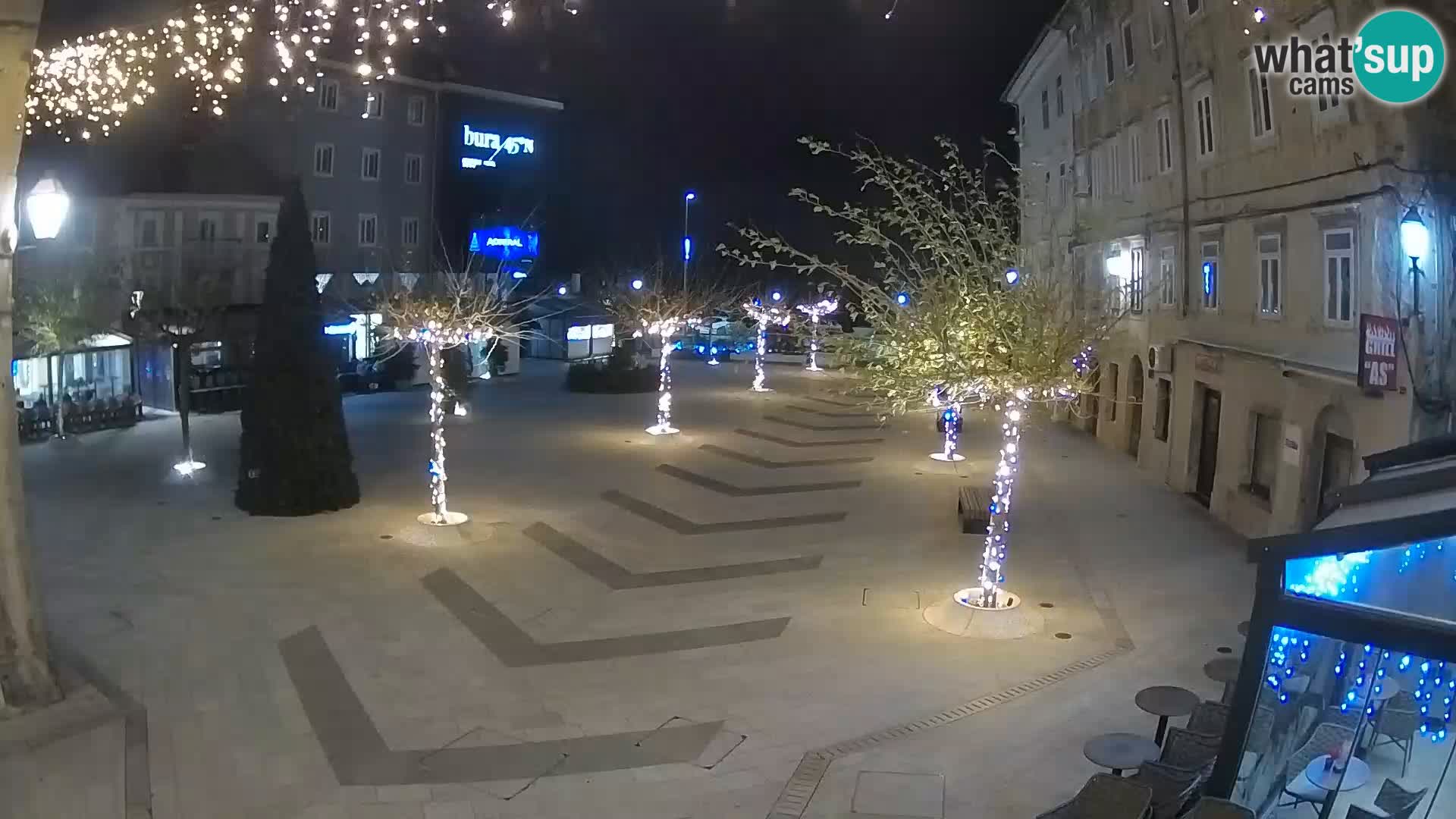 Zentrum der Stadt Senj – Pavlin platz – Live Cam Dalmatia