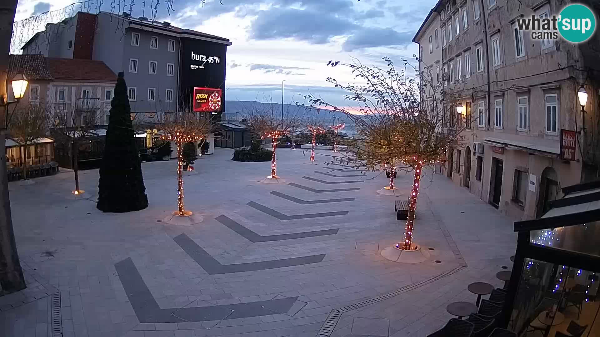 Centre de la ville de Senj – Place Pavlin – Live Cam Dalmatie