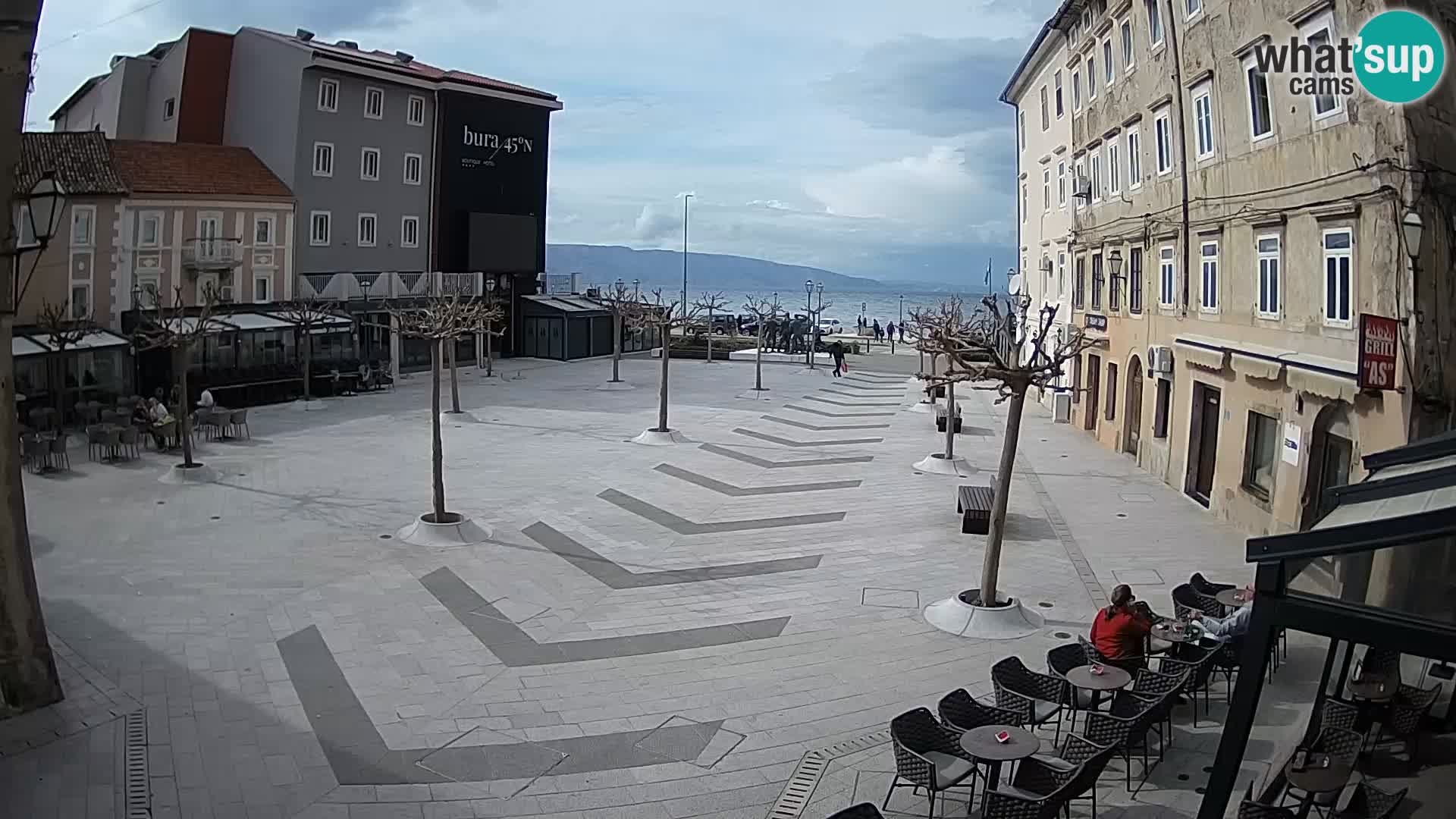 Center of Senj city – Pavlin square – Live Cam Dalmatia
