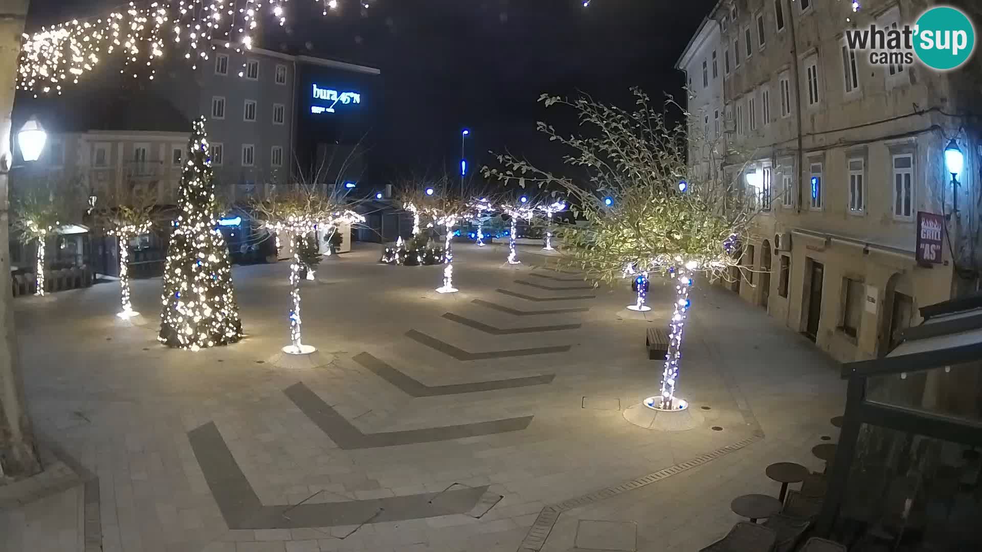Zentrum der Stadt Senj – Pavlin platz – Live Cam Dalmatia