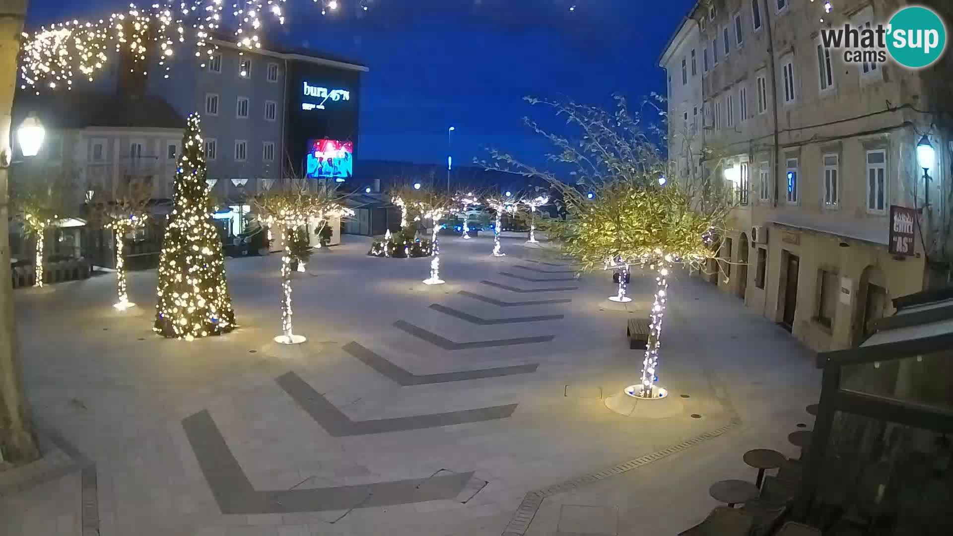 Centro de la ciudad de Senj – plaza Pavlin – Live Cam Dalmacia