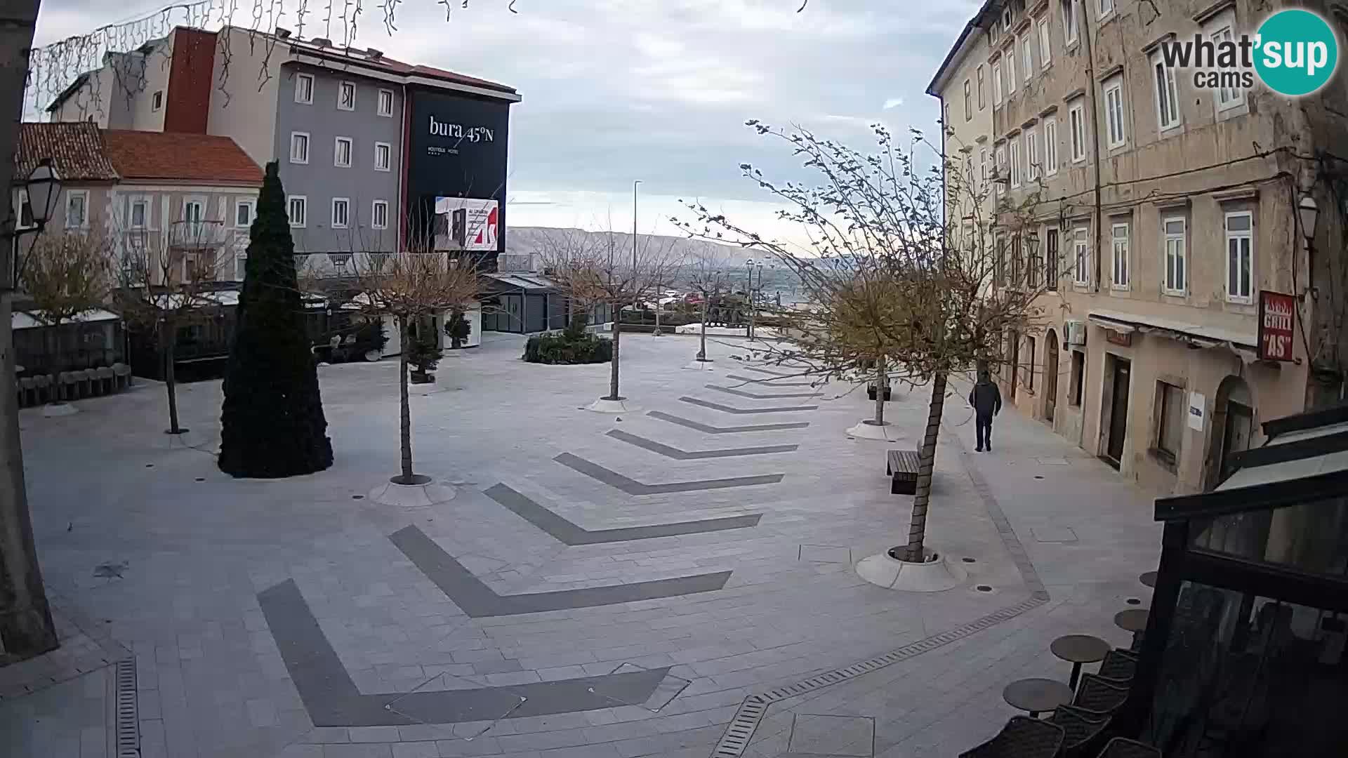 Centro de la ciudad de Senj – plaza Pavlin – Live Cam Dalmacia