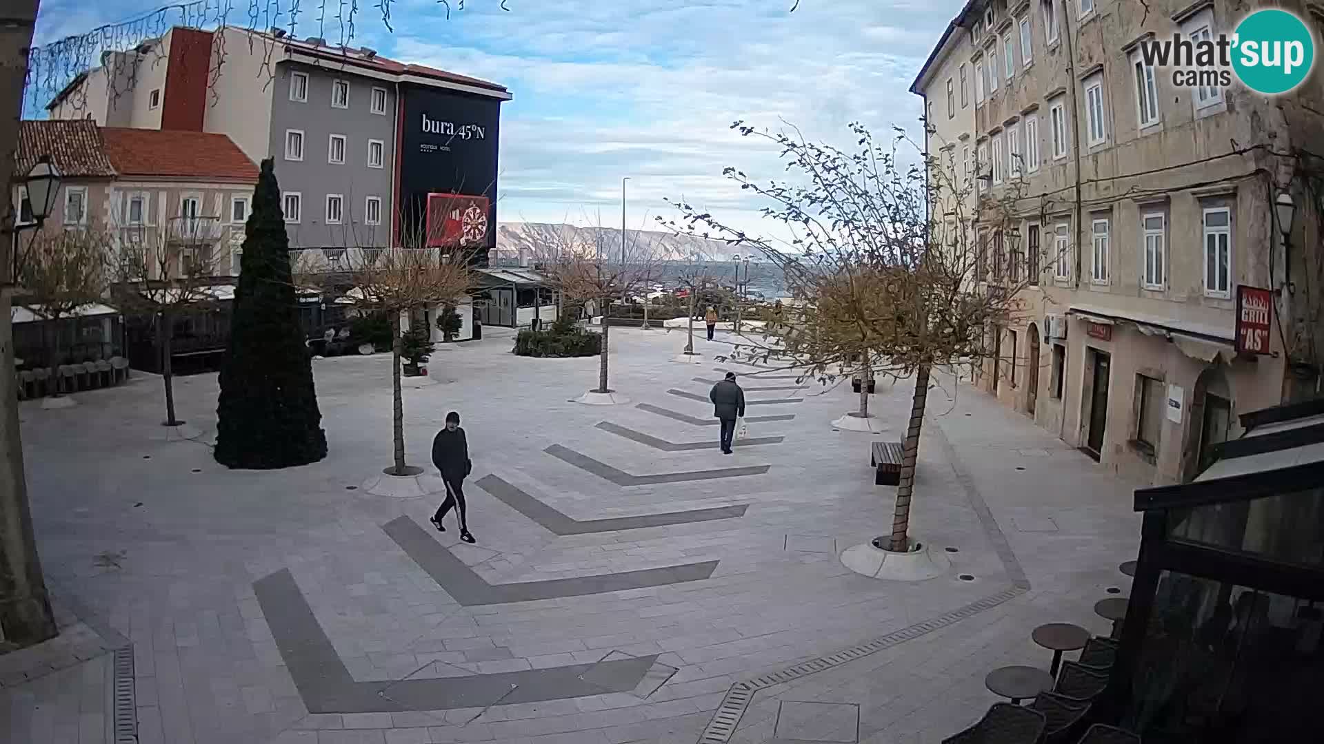 Centro de la ciudad de Senj – plaza Pavlin – Live Cam Dalmacia