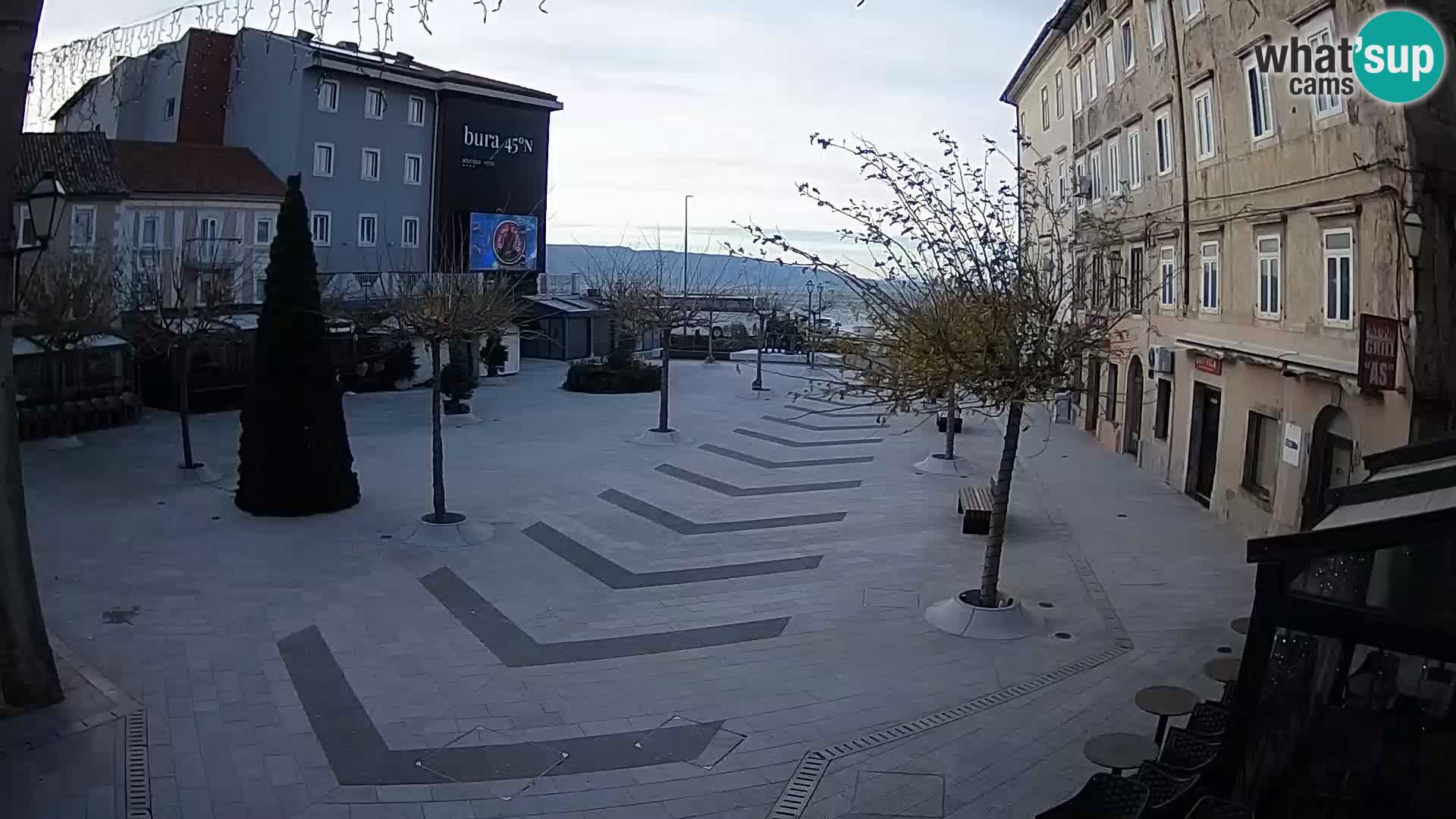 Centre de la ville de Senj – Place Pavlin – Live Cam Dalmatie