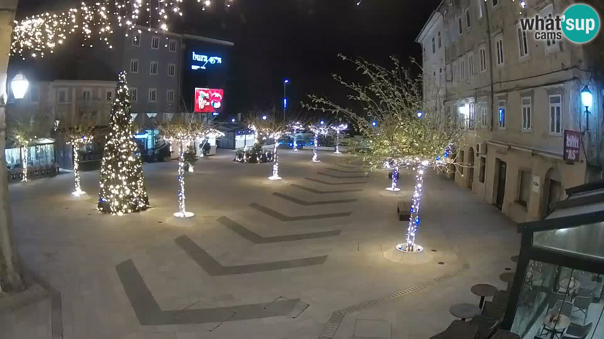 Center mesta Senj – Pavlinski trg – spletne kamere Dalmacija