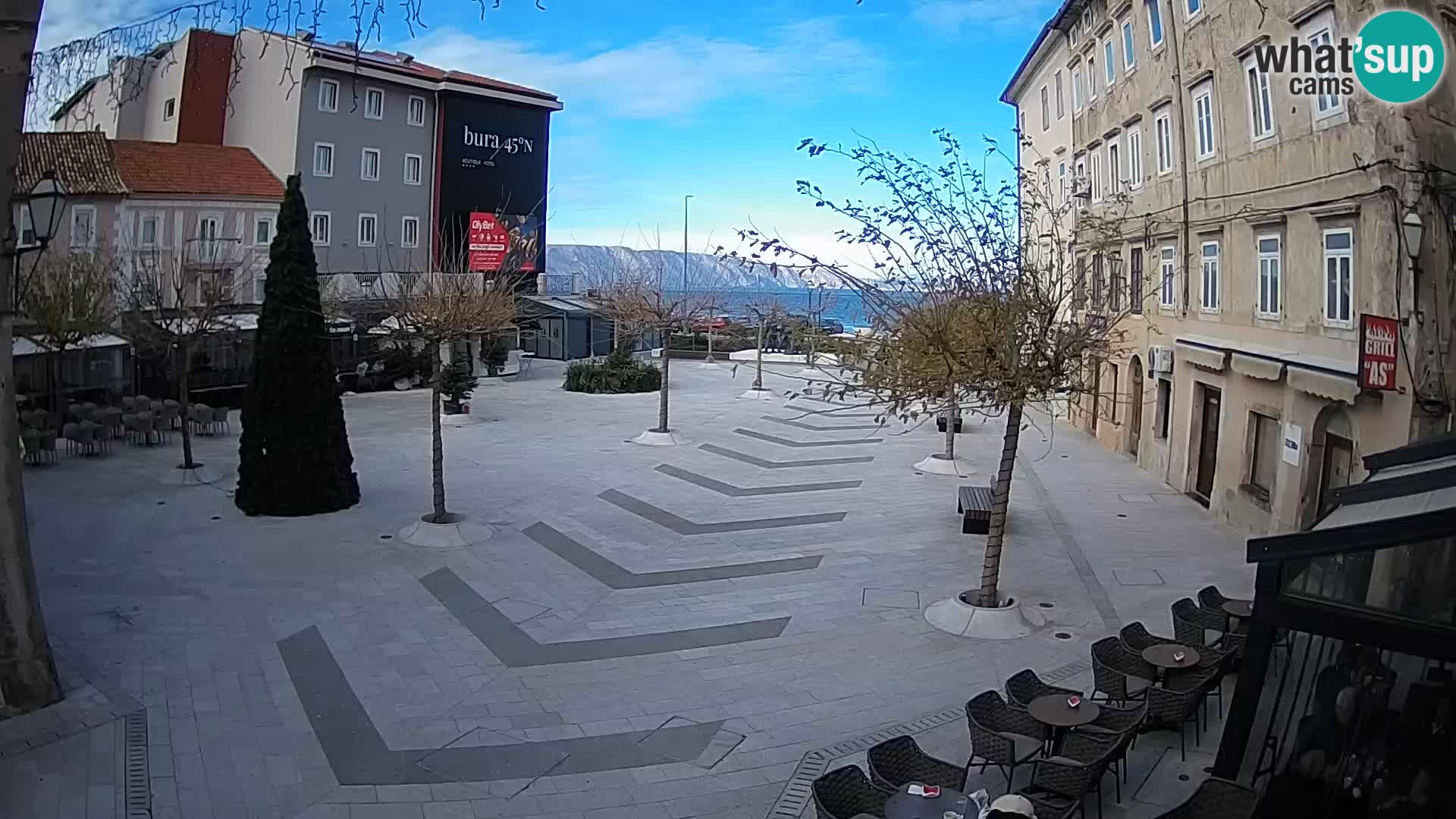 Centre de la ville de Senj – Place Pavlin – Live Cam Dalmatie