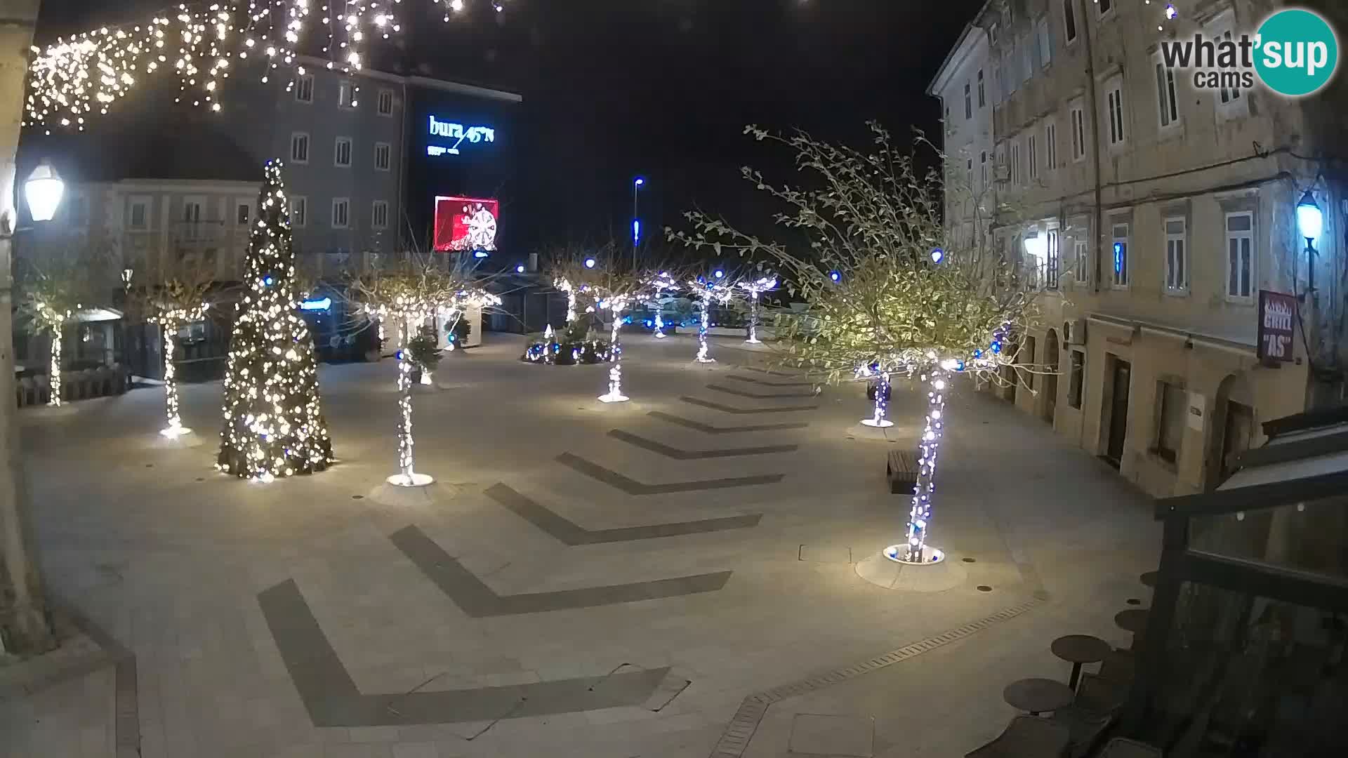 Centro de la ciudad de Senj – plaza Pavlin – Live Cam Dalmacia