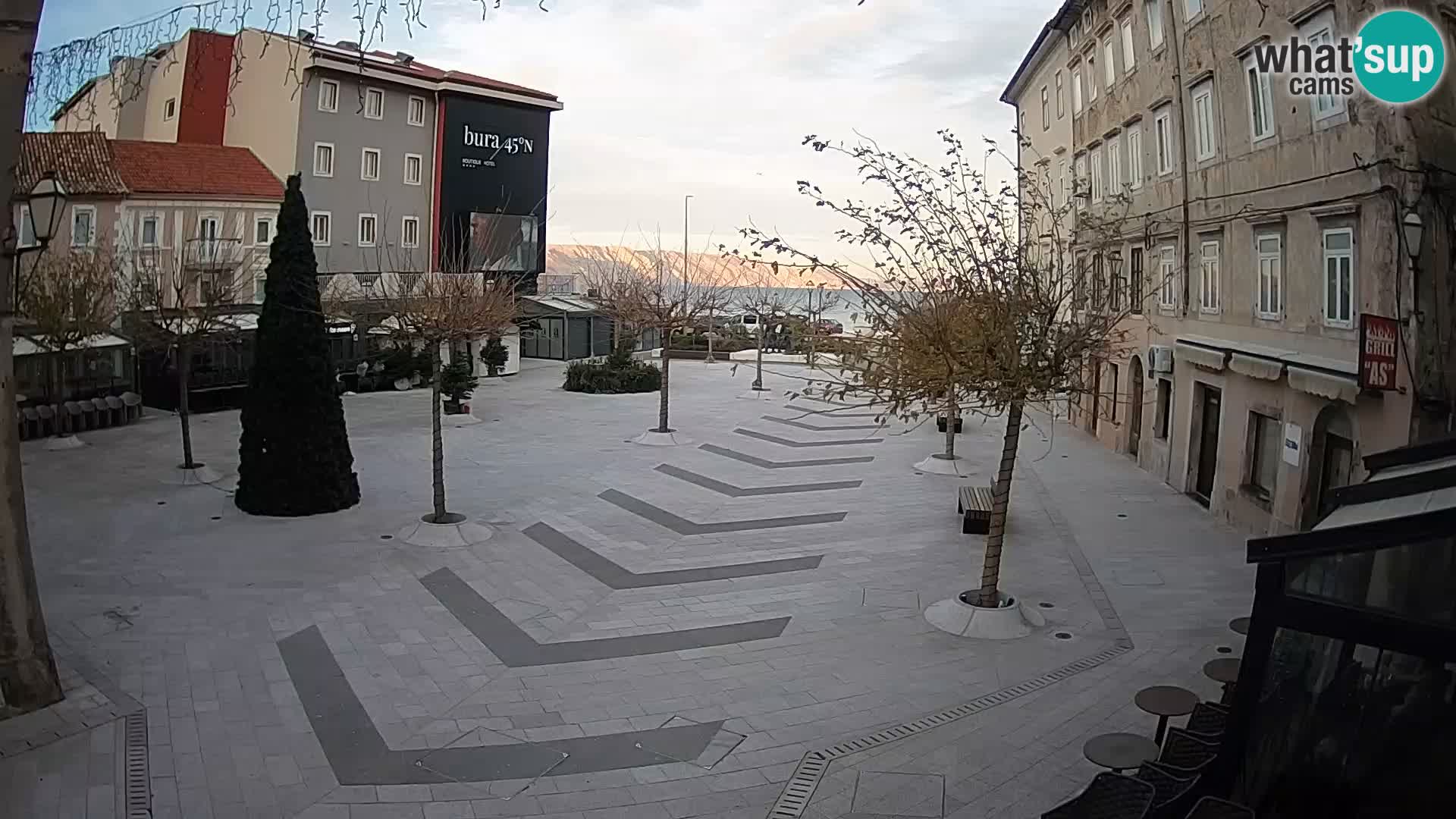 Center of Senj city – Pavlin square – Live Cam Dalmatia