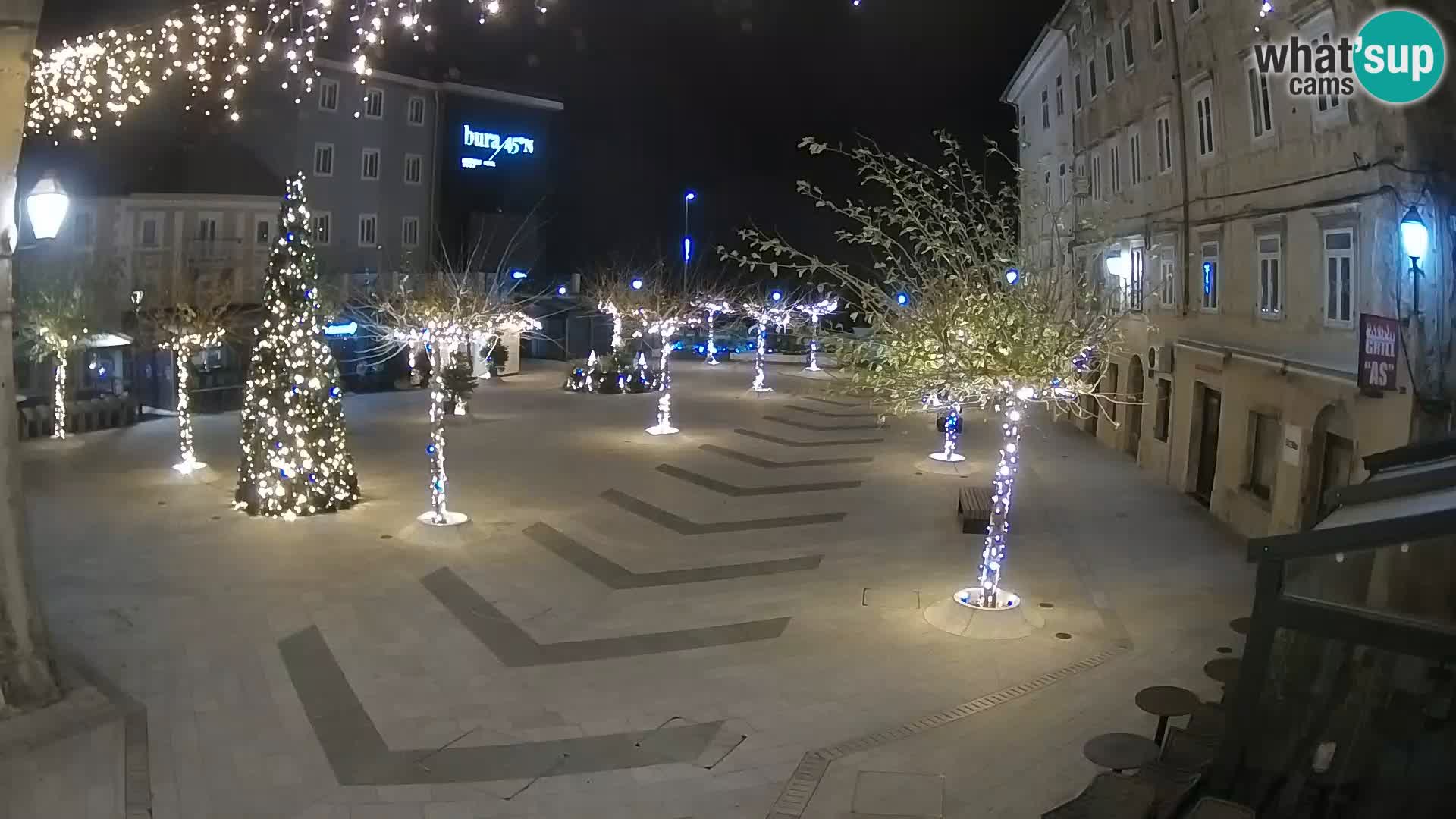 Centro de la ciudad de Senj – plaza Pavlin – Live Cam Dalmacia
