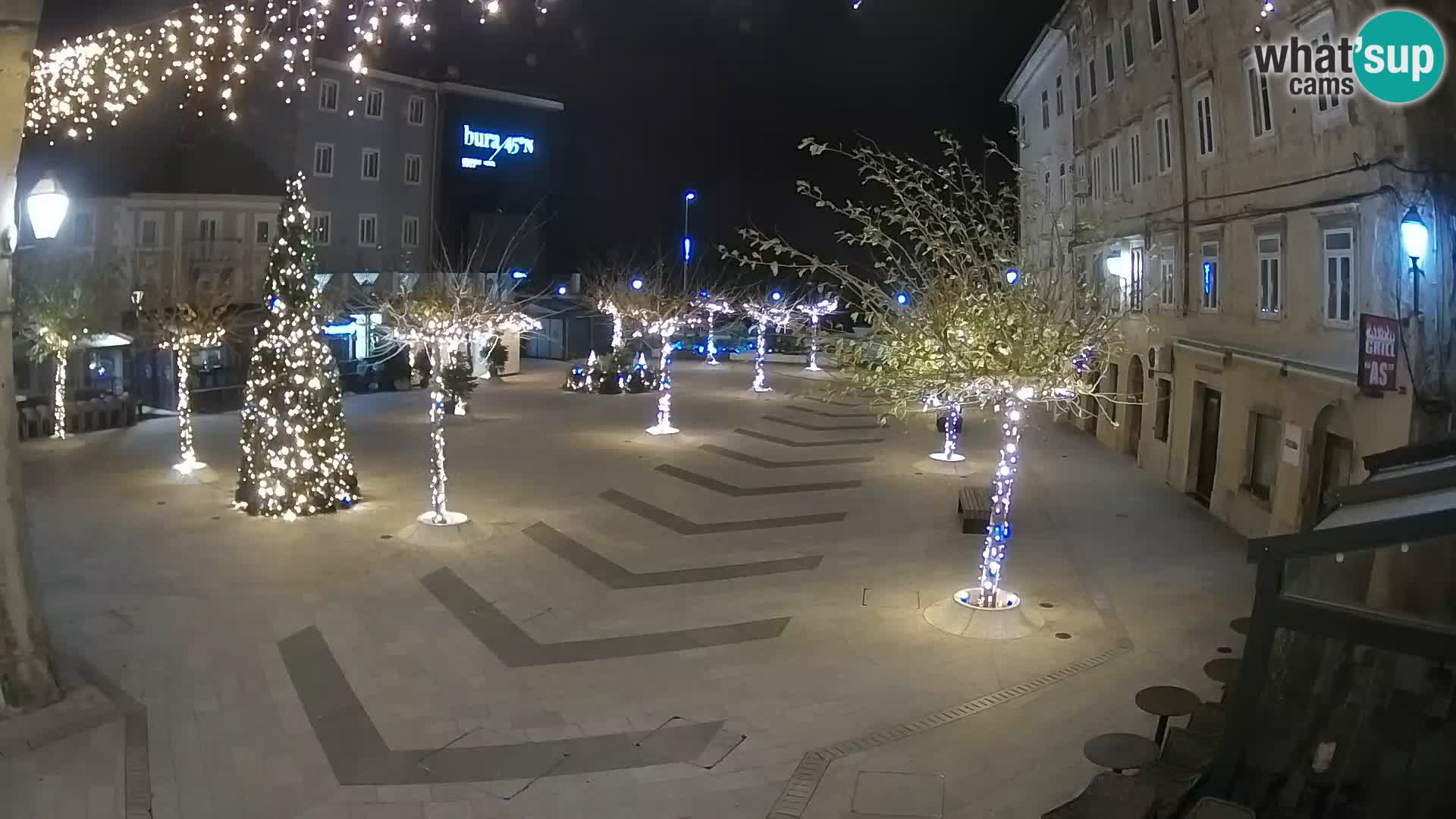 Zentrum der Stadt Senj – Pavlin platz – Live Cam Dalmatia