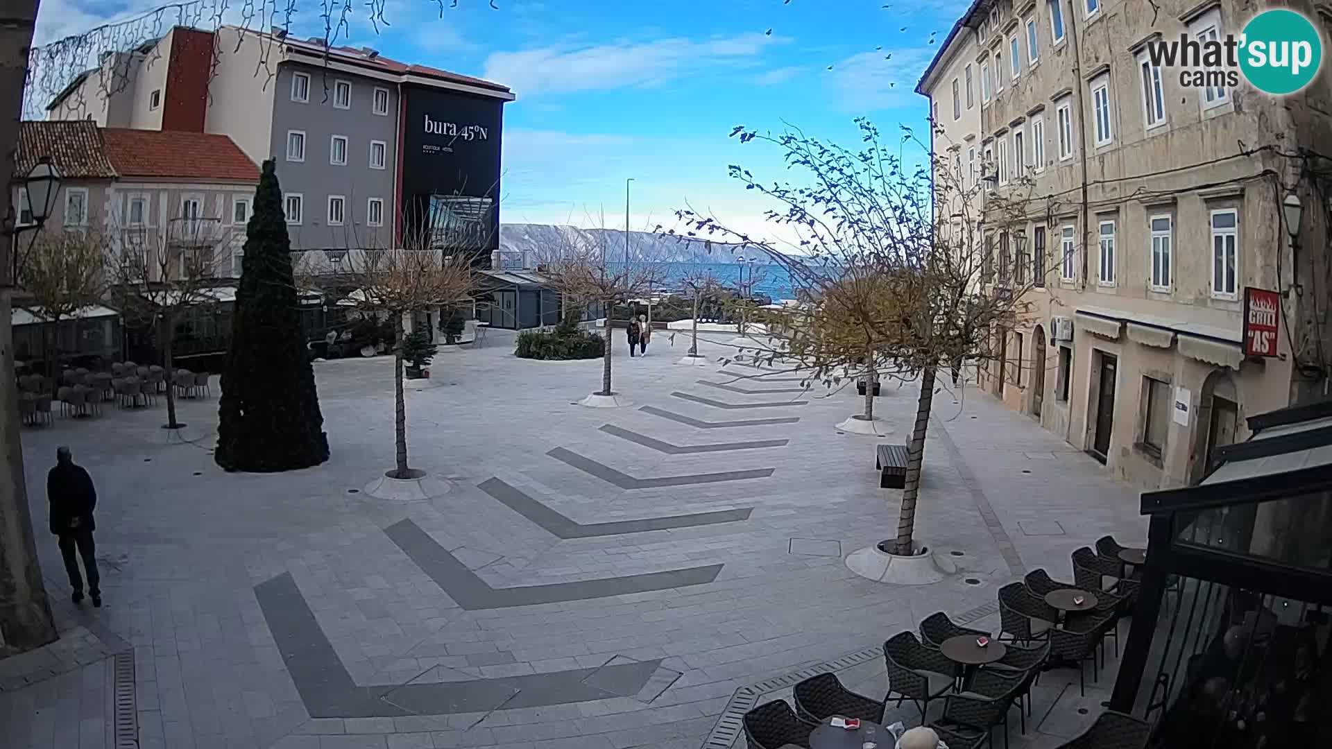 Center mesta Senj – Pavlinski trg – spletne kamere Dalmacija