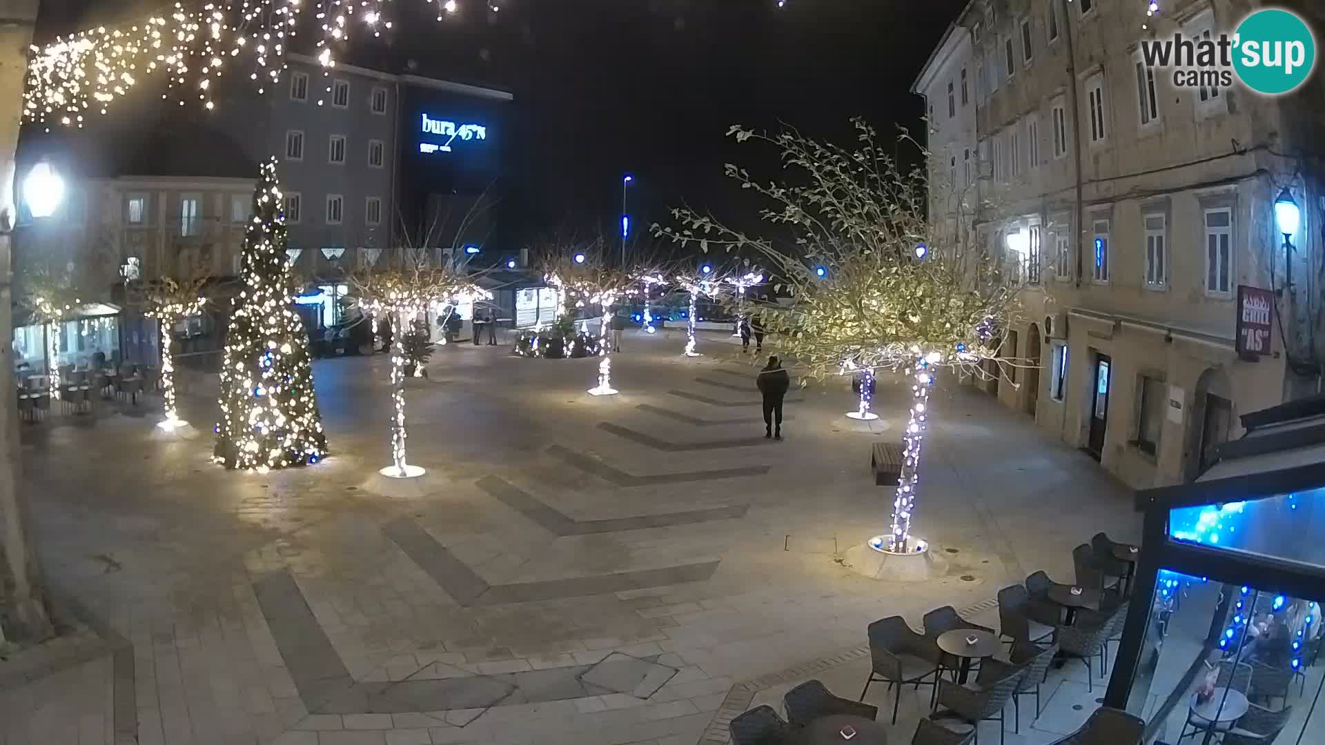 Zentrum der Stadt Senj – Pavlin platz – Live Cam Dalmatia