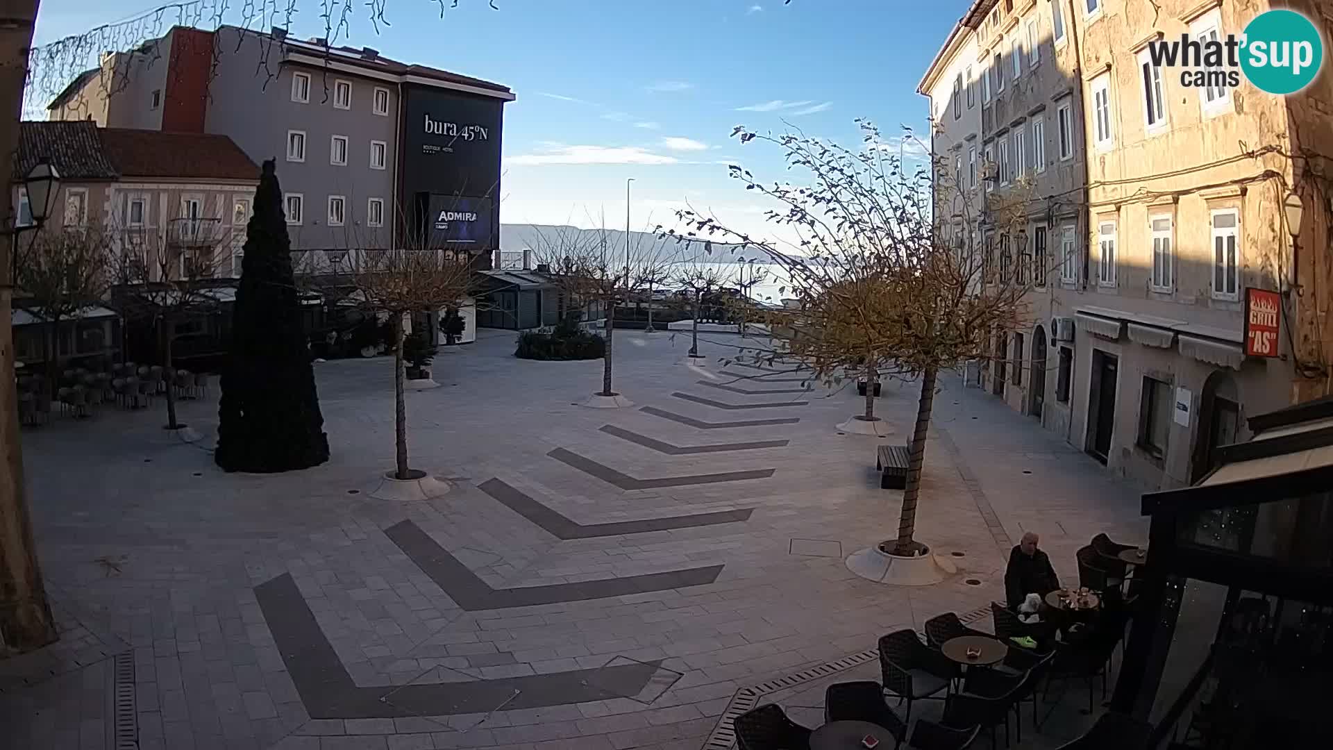 Center of Senj city – Pavlin square – Live Cam Dalmatia