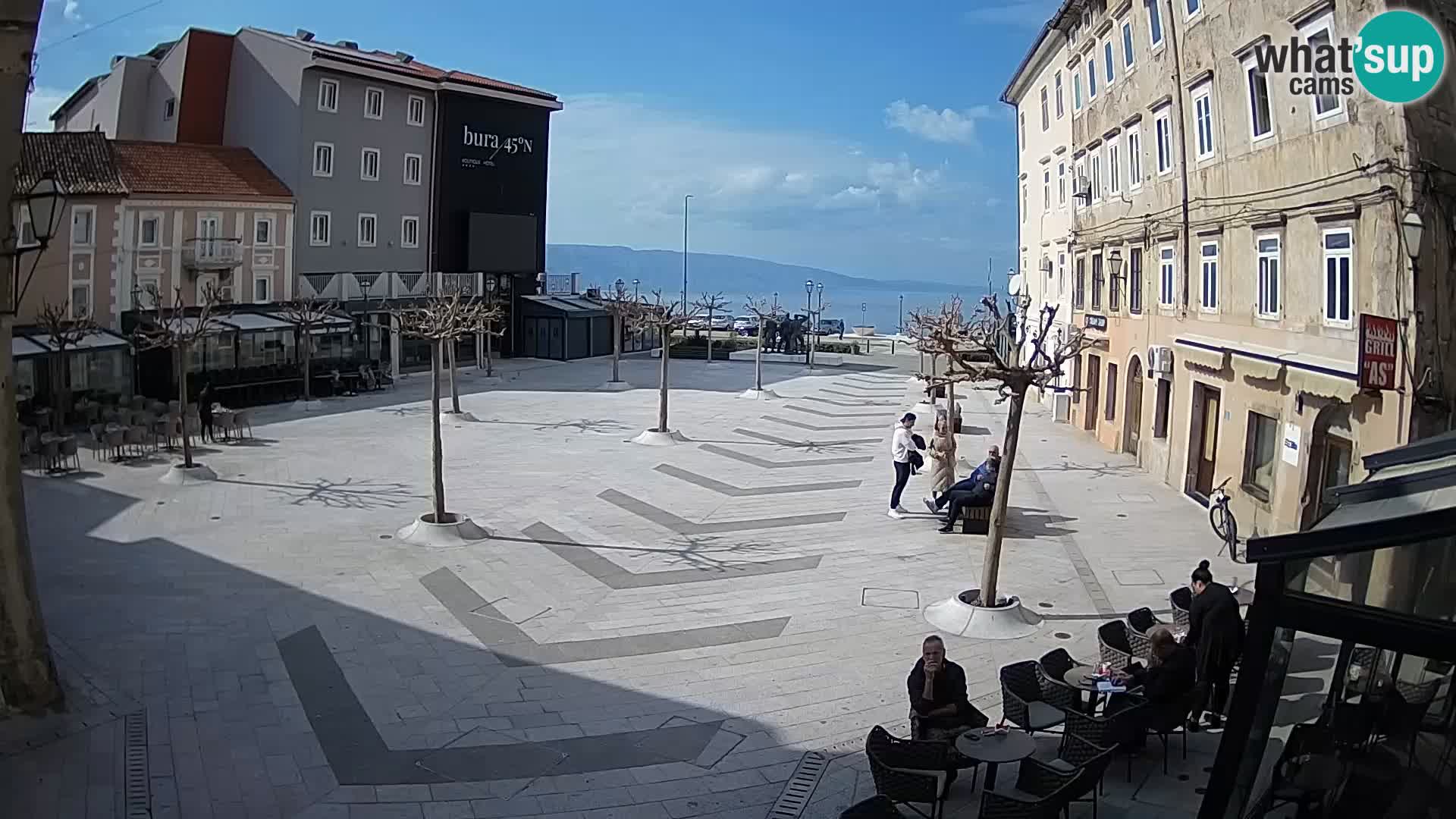 Centro de la ciudad de Senj – plaza Pavlin – Live Cam Dalmacia