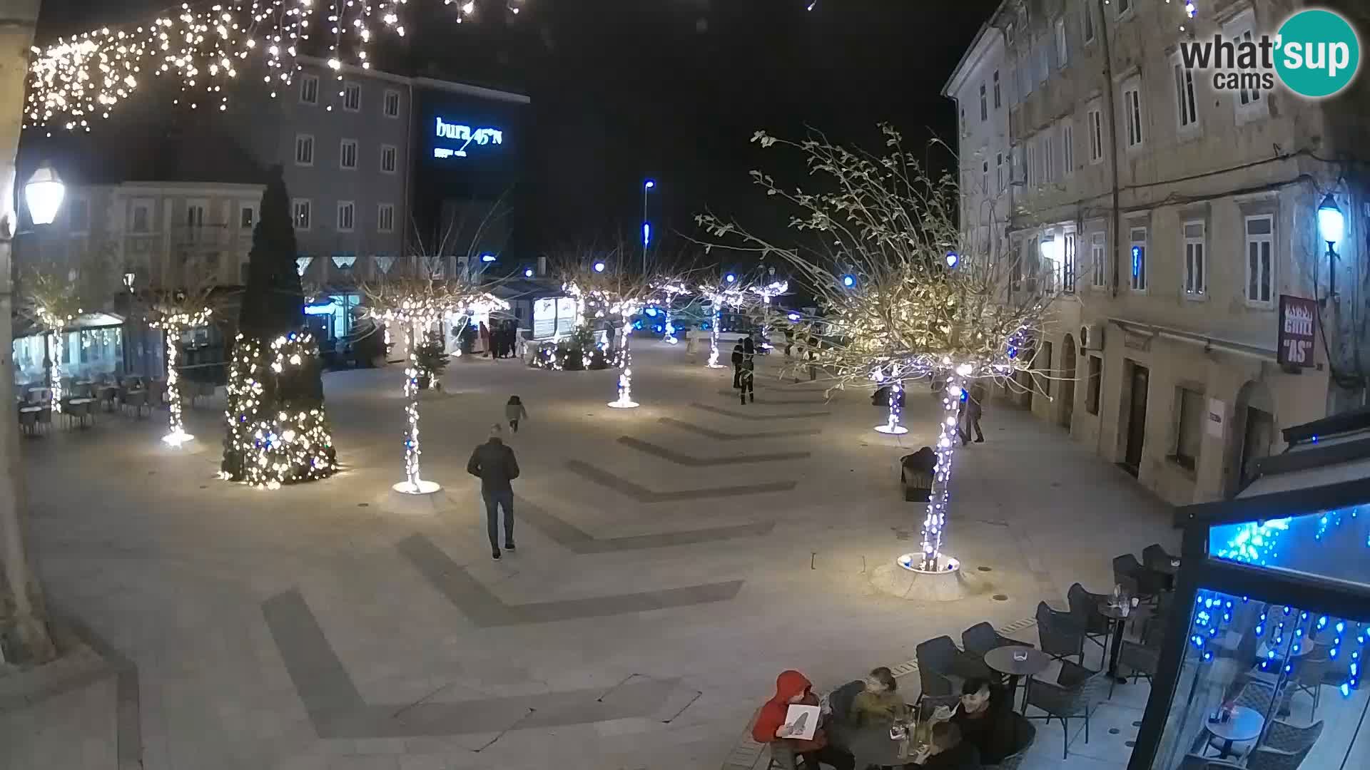 Centro de la ciudad de Senj – plaza Pavlin – Live Cam Dalmacia