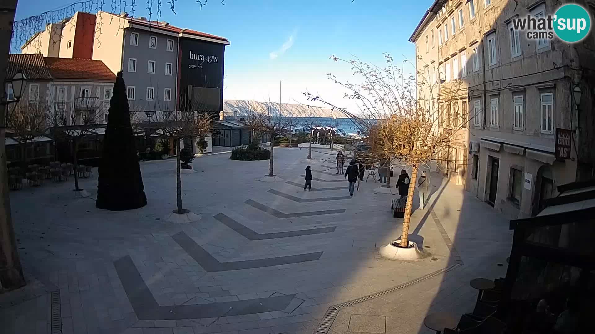 Centro de la ciudad de Senj – plaza Pavlin – Live Cam Dalmacia