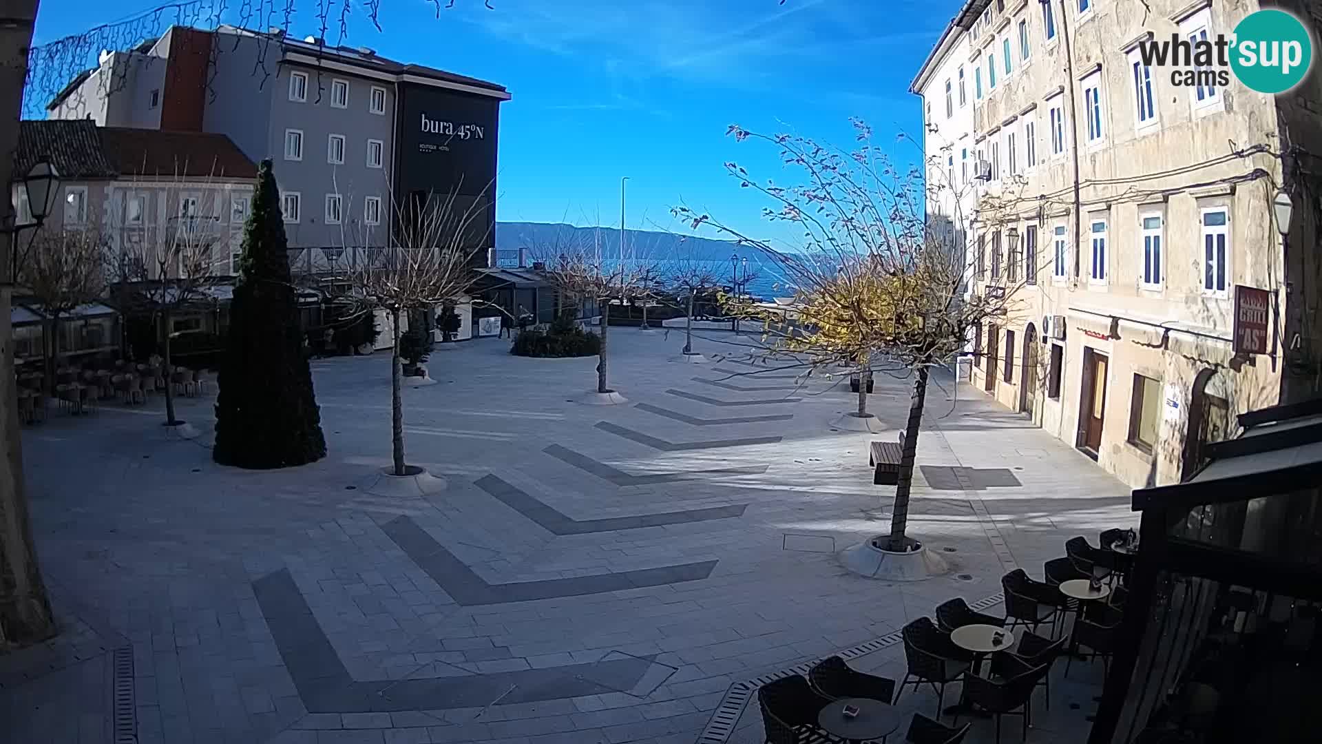 Center of Senj city – Pavlin square – Live Cam Dalmatia