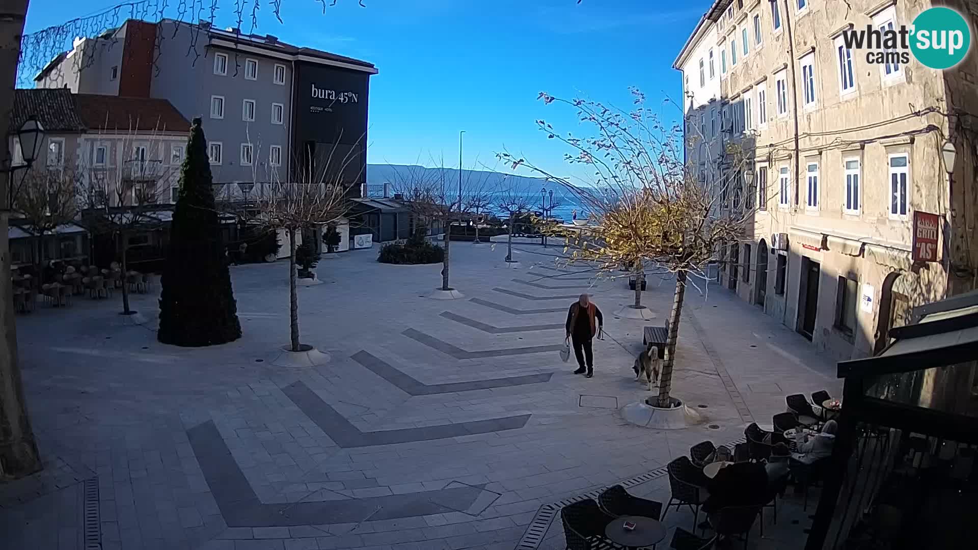 Centre de la ville de Senj – Place Pavlin – Live Cam Dalmatie