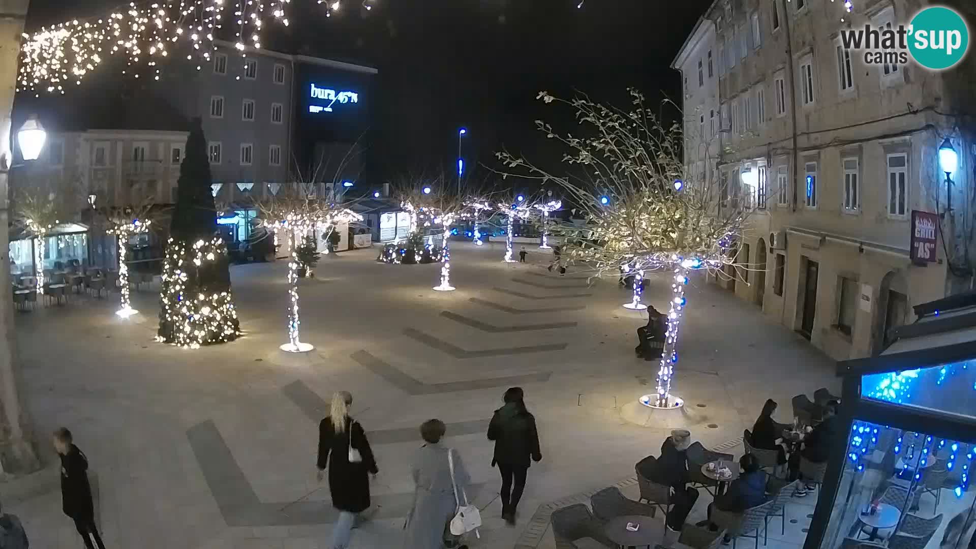 Centro de la ciudad de Senj – plaza Pavlin – Live Cam Dalmacia