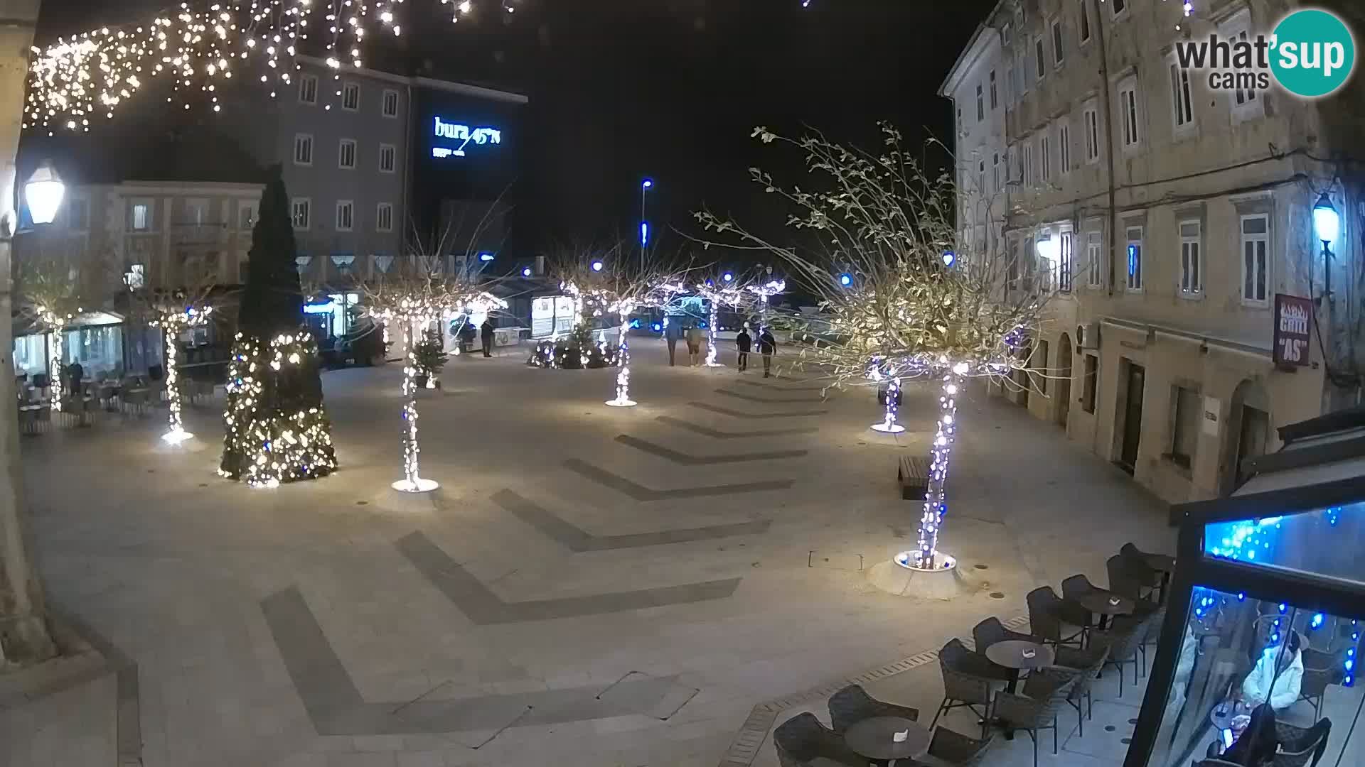 Center mesta Senj – Pavlinski trg – spletne kamere Dalmacija