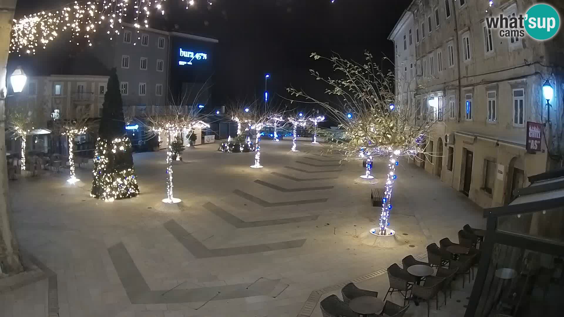 Centro de la ciudad de Senj – plaza Pavlin – Live Cam Dalmacia