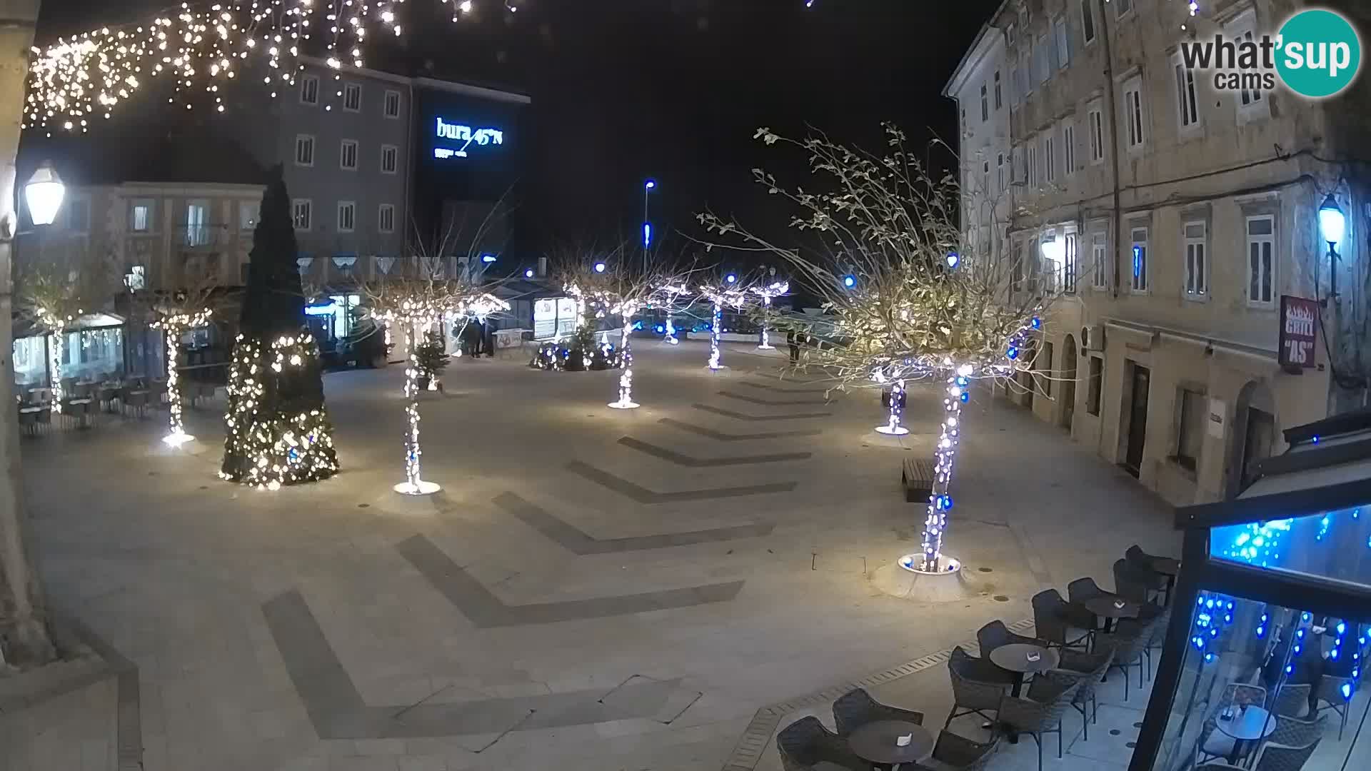 Zentrum der Stadt Senj – Pavlin platz – Live Cam Dalmatia