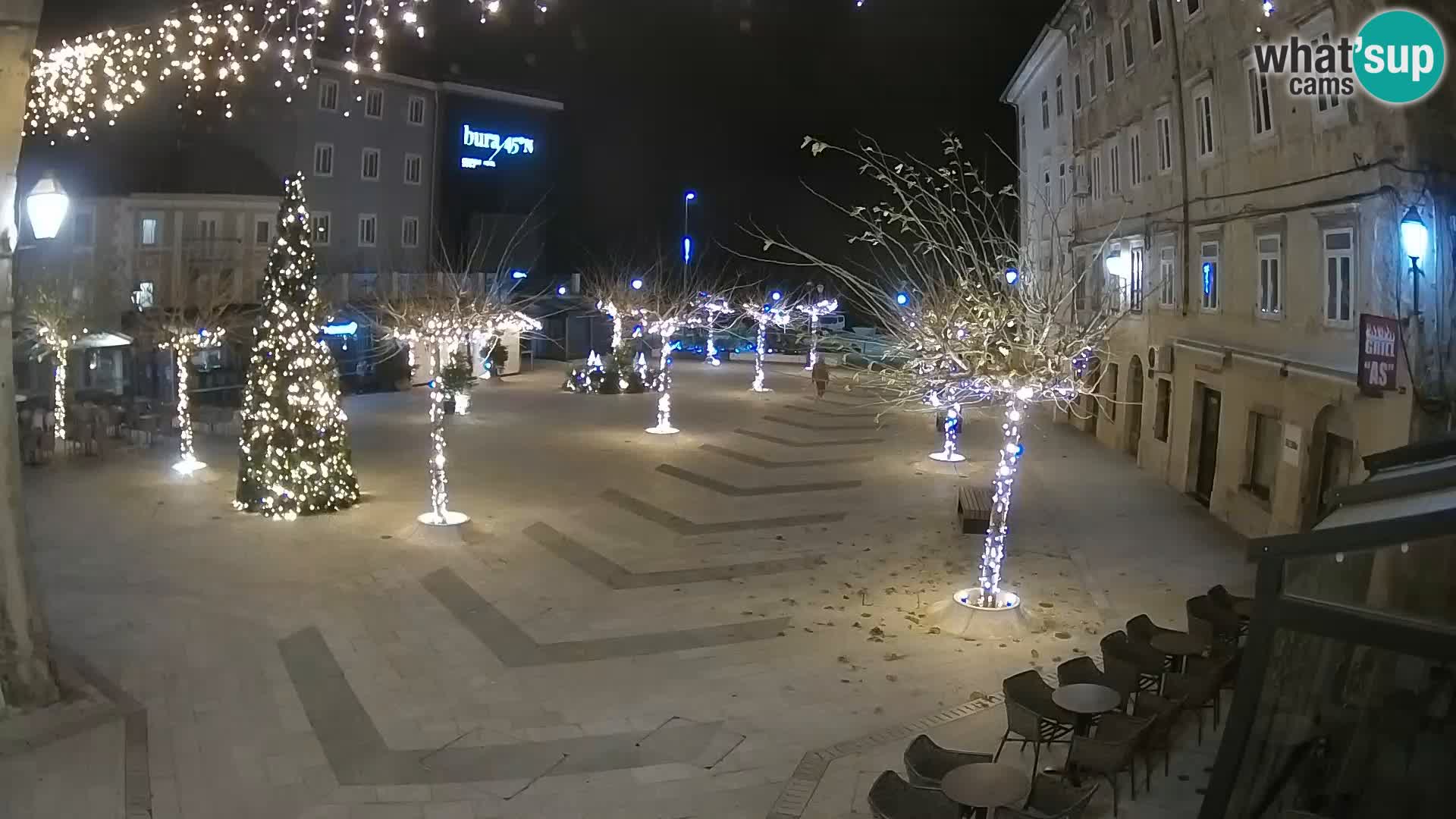 Centro de la ciudad de Senj – plaza Pavlin – Live Cam Dalmacia
