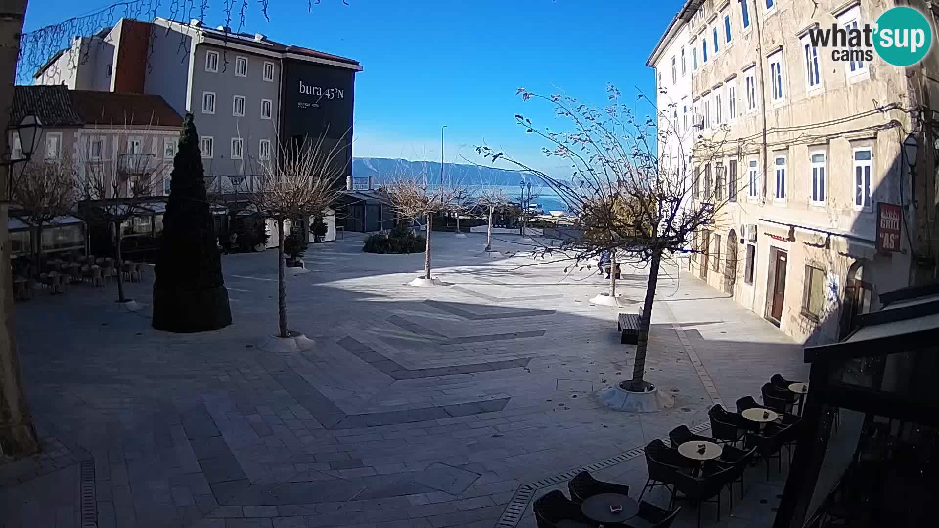 Center of Senj city – Pavlin square – Live Cam Dalmatia