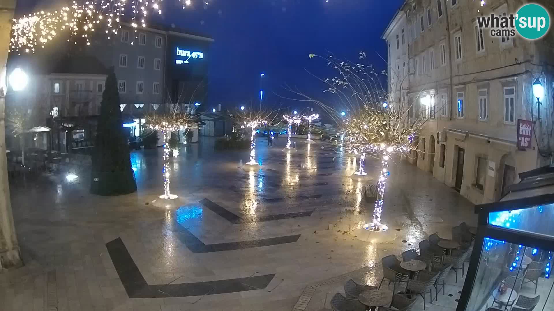 Zentrum der Stadt Senj – Pavlin platz – Live Cam Dalmatia