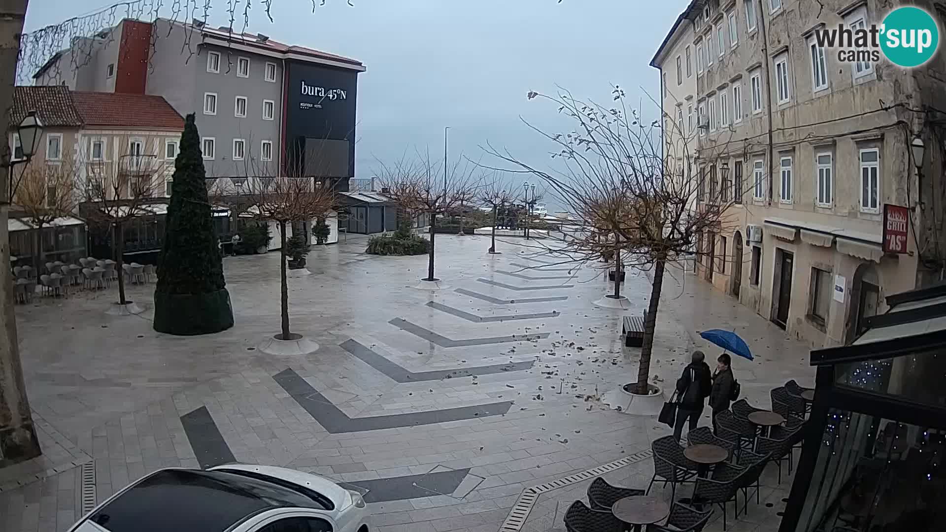 Centro de la ciudad de Senj – plaza Pavlin – Live Cam Dalmacia