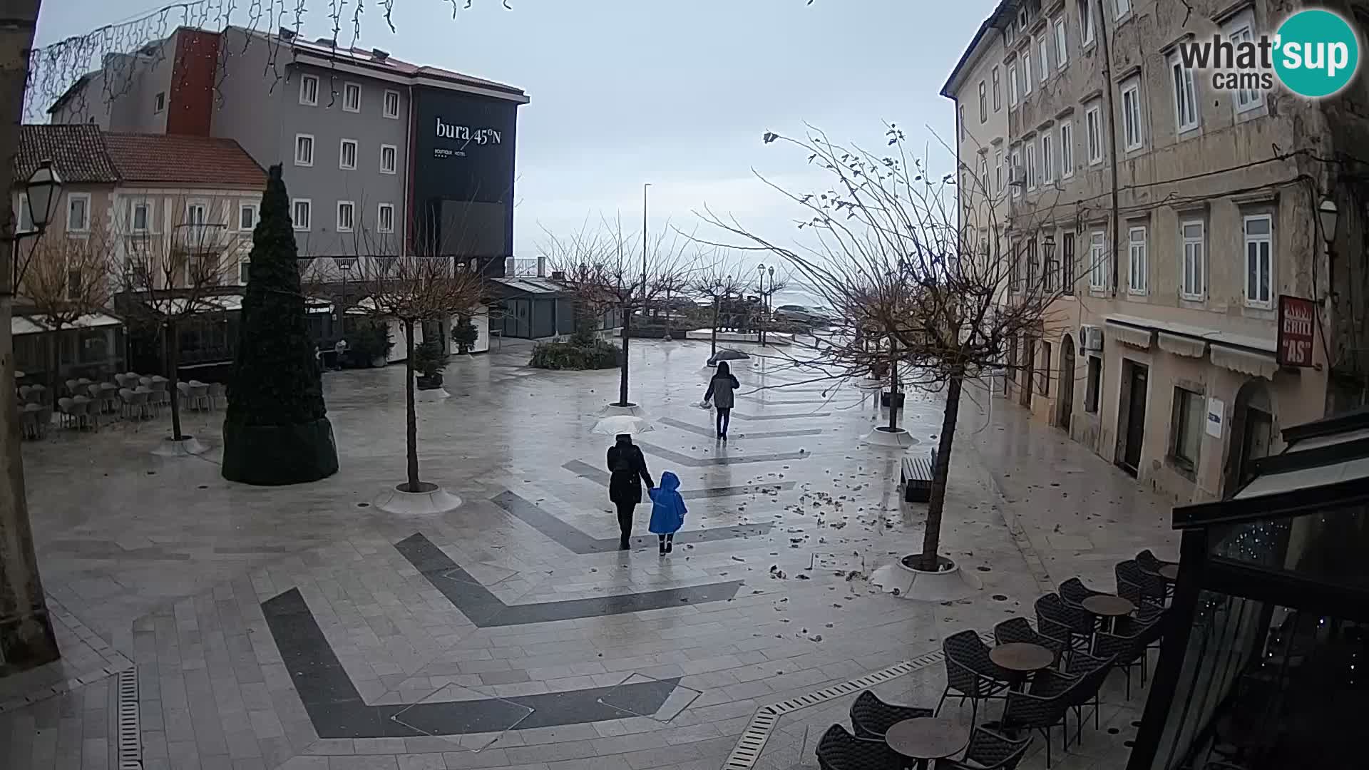Center of Senj city – Pavlin square – Live Cam Dalmatia