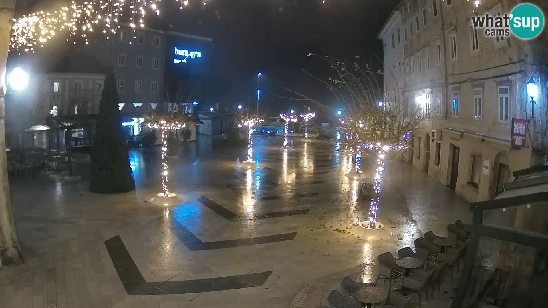 Centro de la ciudad de Senj – plaza Pavlin – Live Cam Dalmacia
