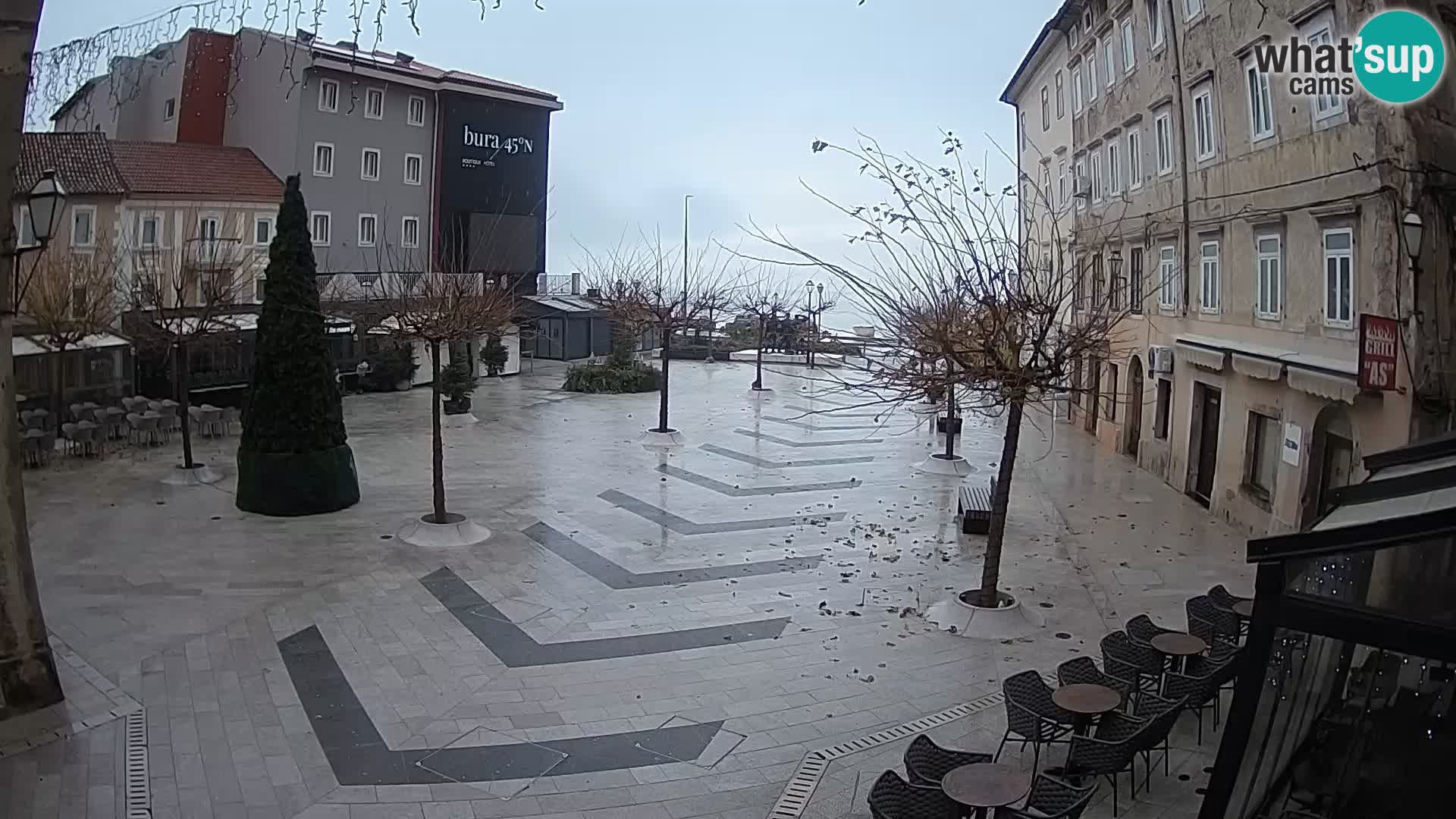 Centre de la ville de Senj – Place Pavlin – Live Cam Dalmatie