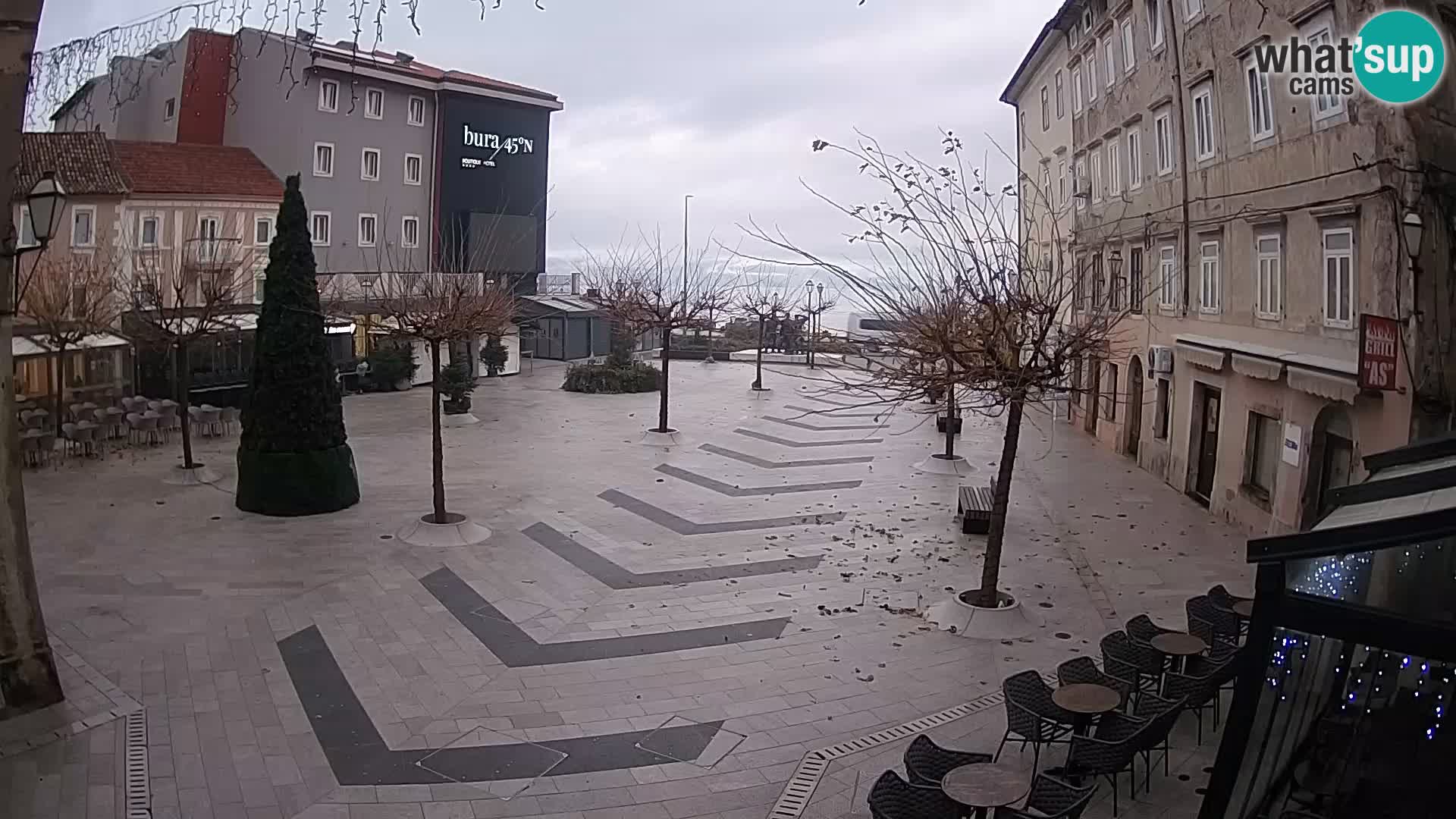 Center of Senj city – Pavlin square – Live Cam Dalmatia