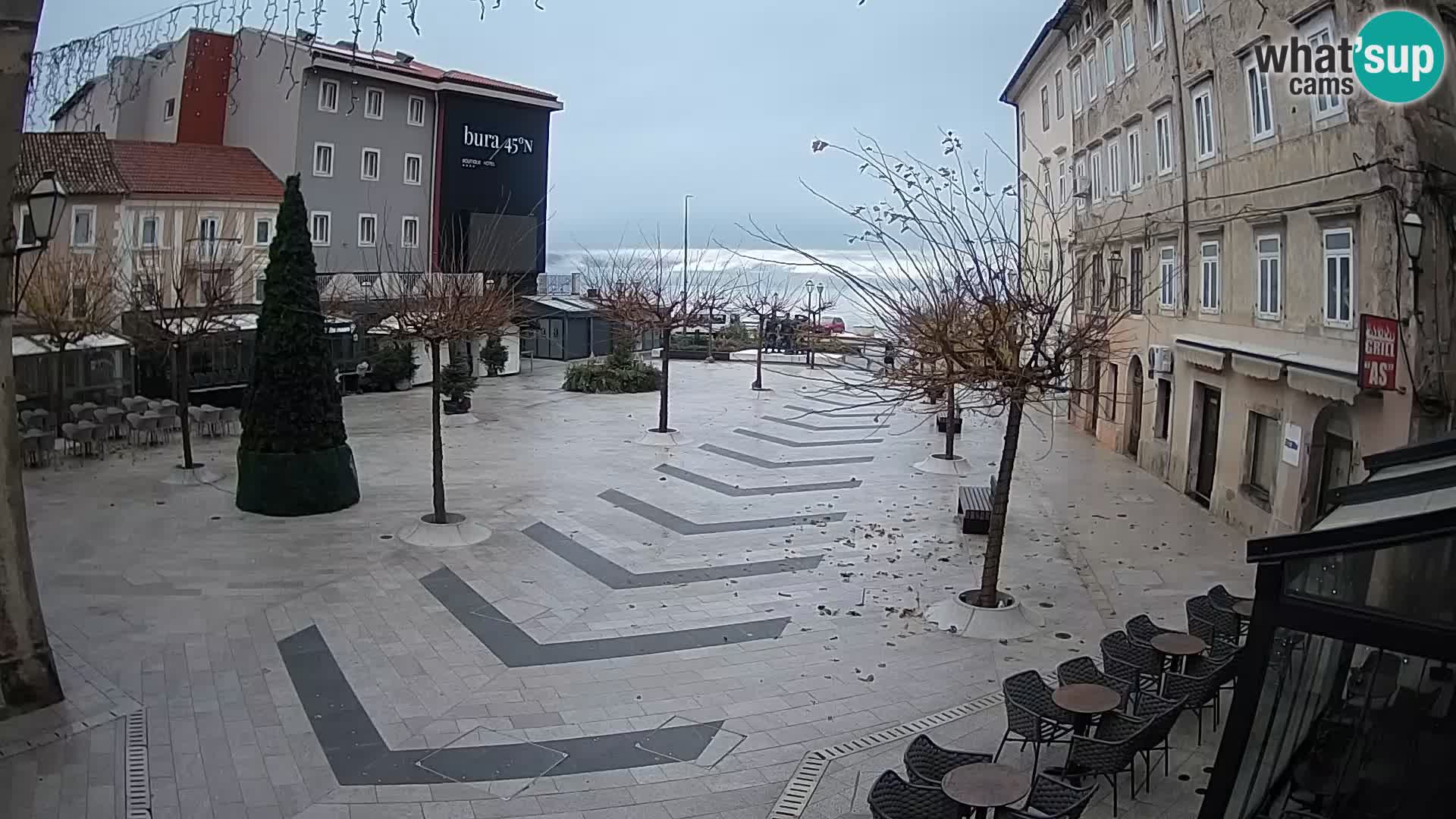 Centro della città di Senj – Piazza Pavlin – Live Cam Dalmazia