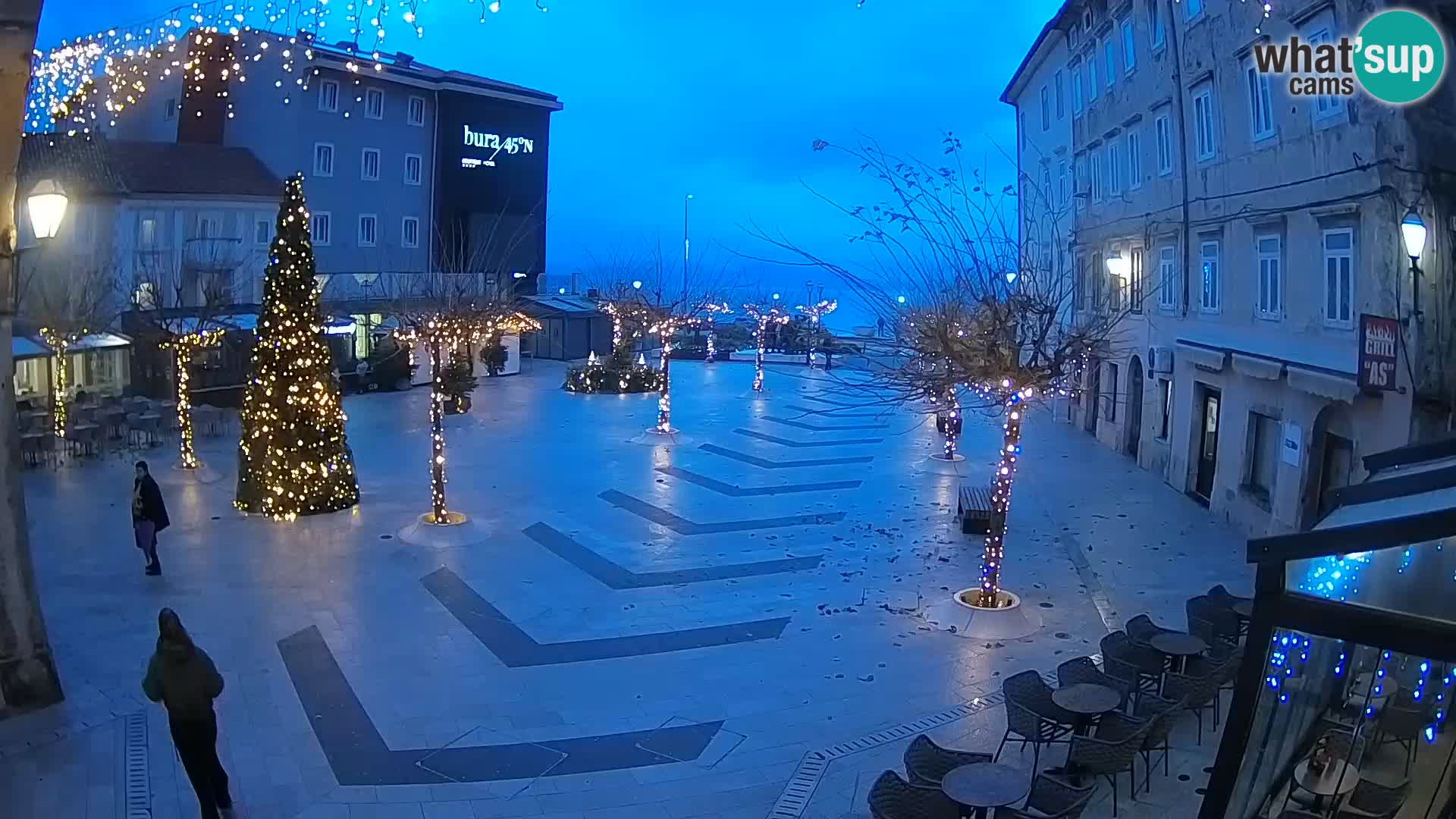 Center mesta Senj – Pavlinski trg – spletne kamere Dalmacija