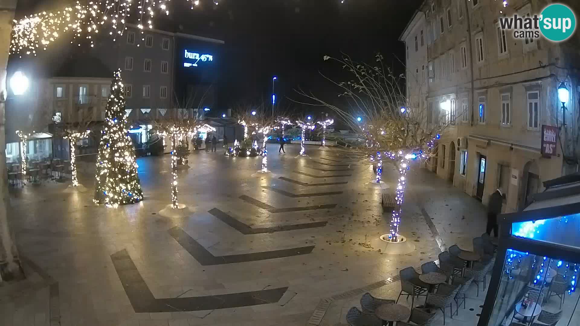 Centro de la ciudad de Senj – plaza Pavlin – Live Cam Dalmacia
