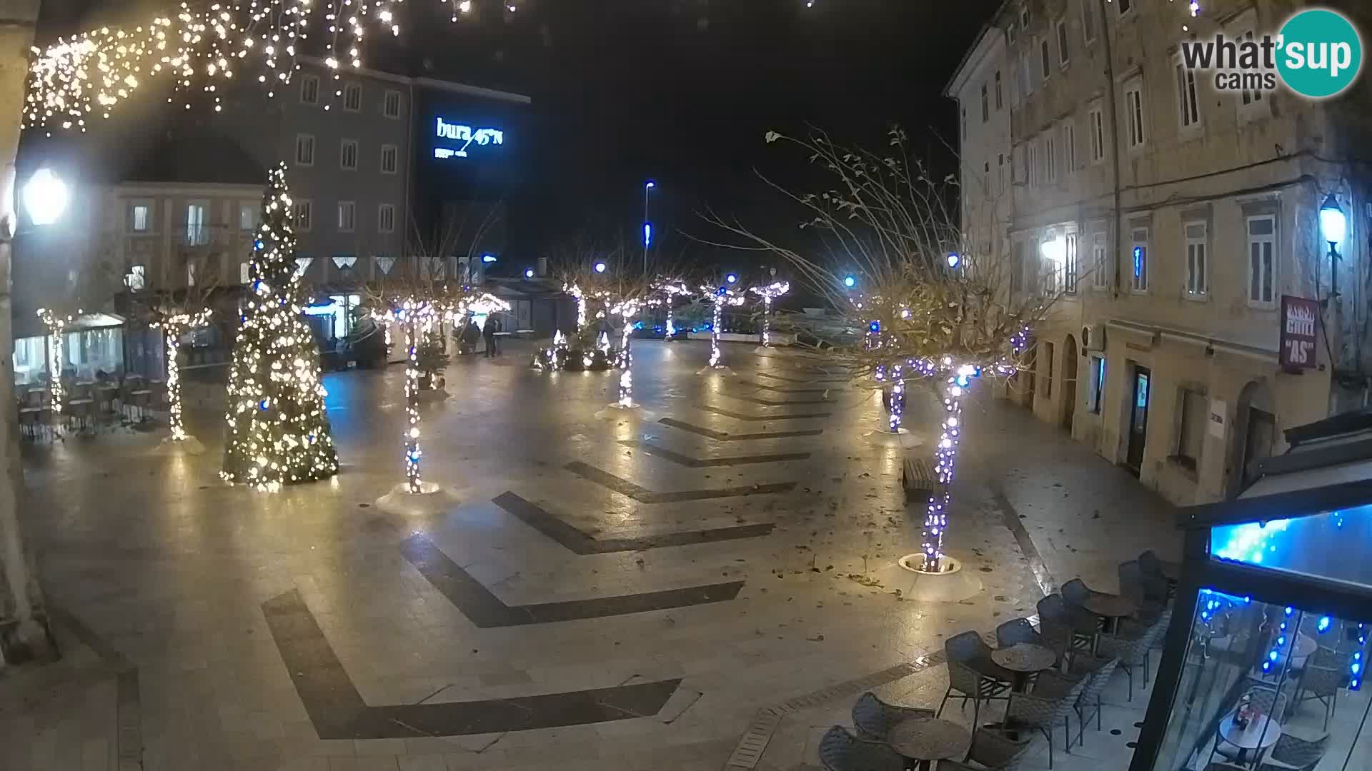 Centro de la ciudad de Senj – plaza Pavlin – Live Cam Dalmacia