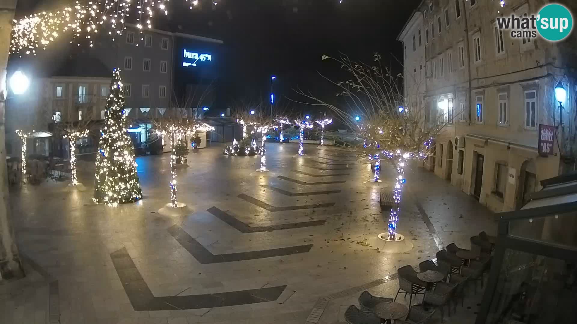 Zentrum der Stadt Senj – Pavlin platz – Live Cam Dalmatia