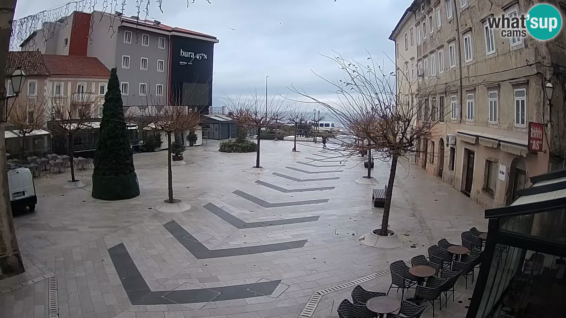 Centre de la ville de Senj – Place Pavlin – Live Cam Dalmatie
