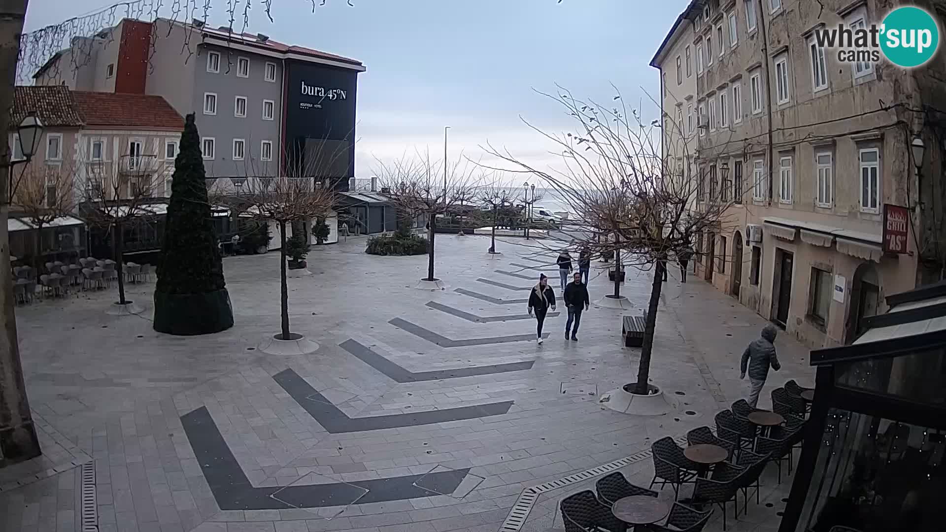 Centre de la ville de Senj – Place Pavlin – Live Cam Dalmatie