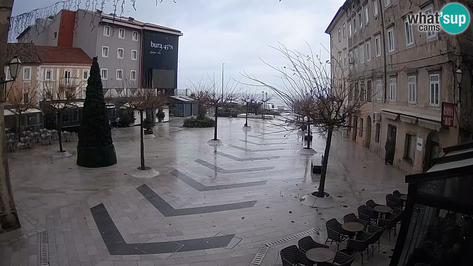 Center of Senj city – Pavlin square – Live Cam Dalmatia