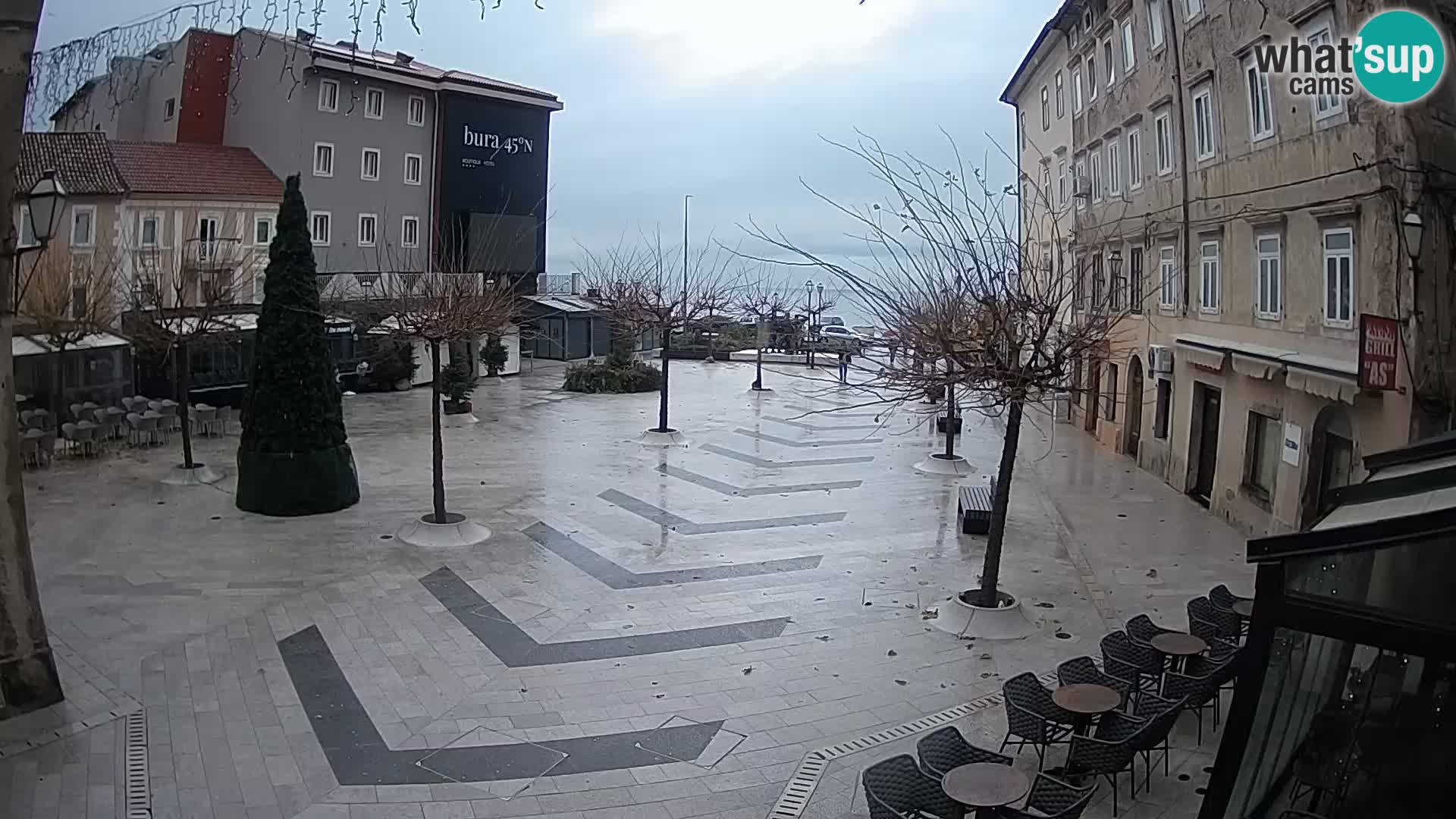 Centre de la ville de Senj – Place Pavlin – Live Cam Dalmatie