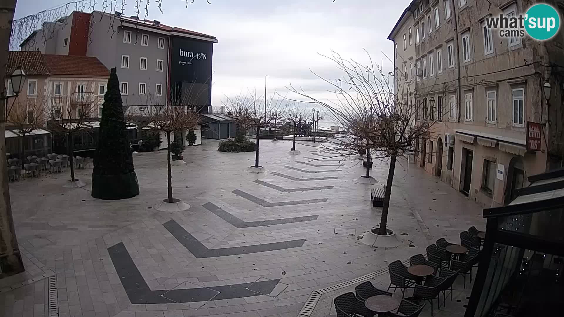 Center of Senj city – Pavlin square – Live Cam Dalmatia