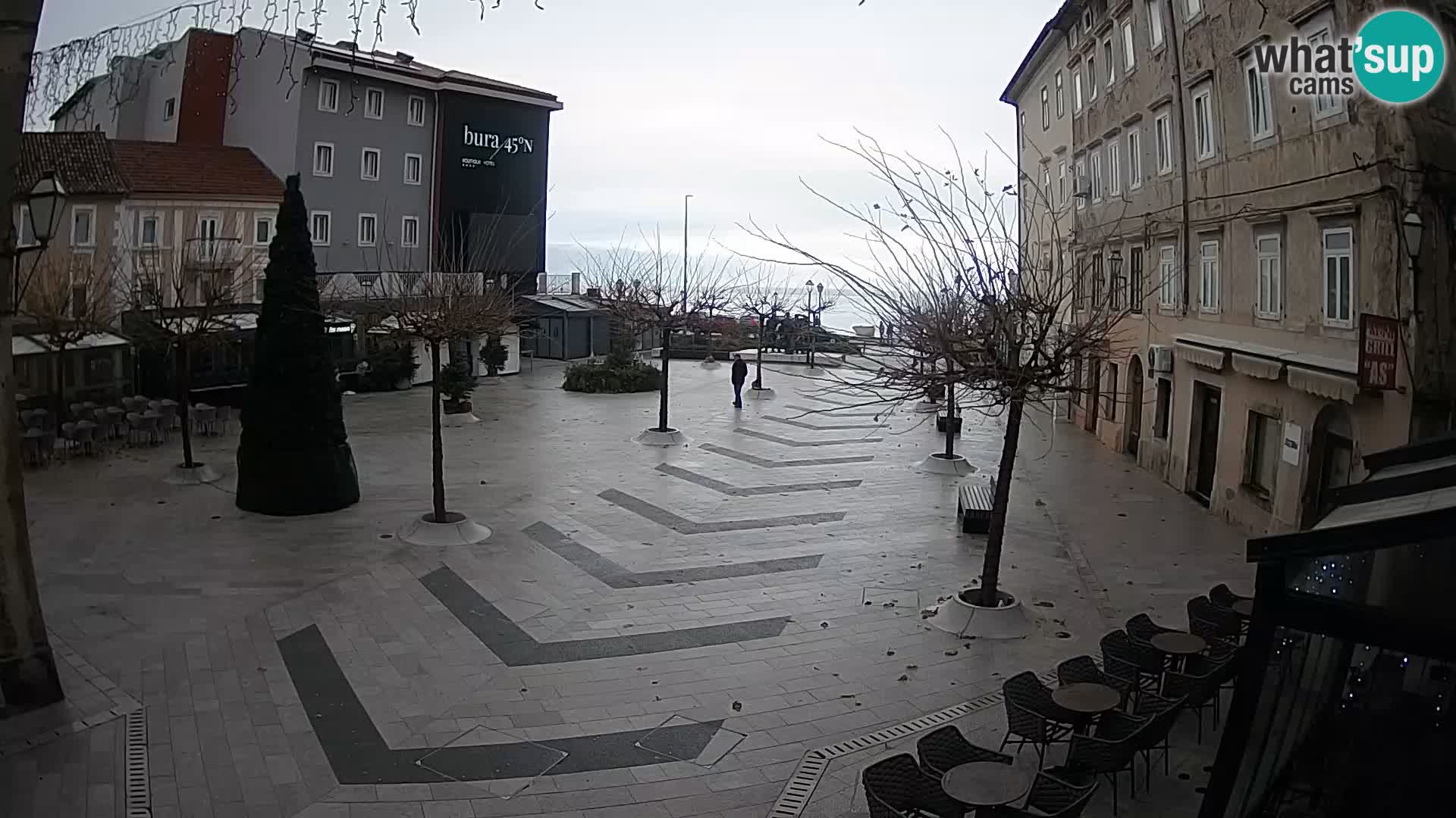 Centre de la ville de Senj – Place Pavlin – Live Cam Dalmatie