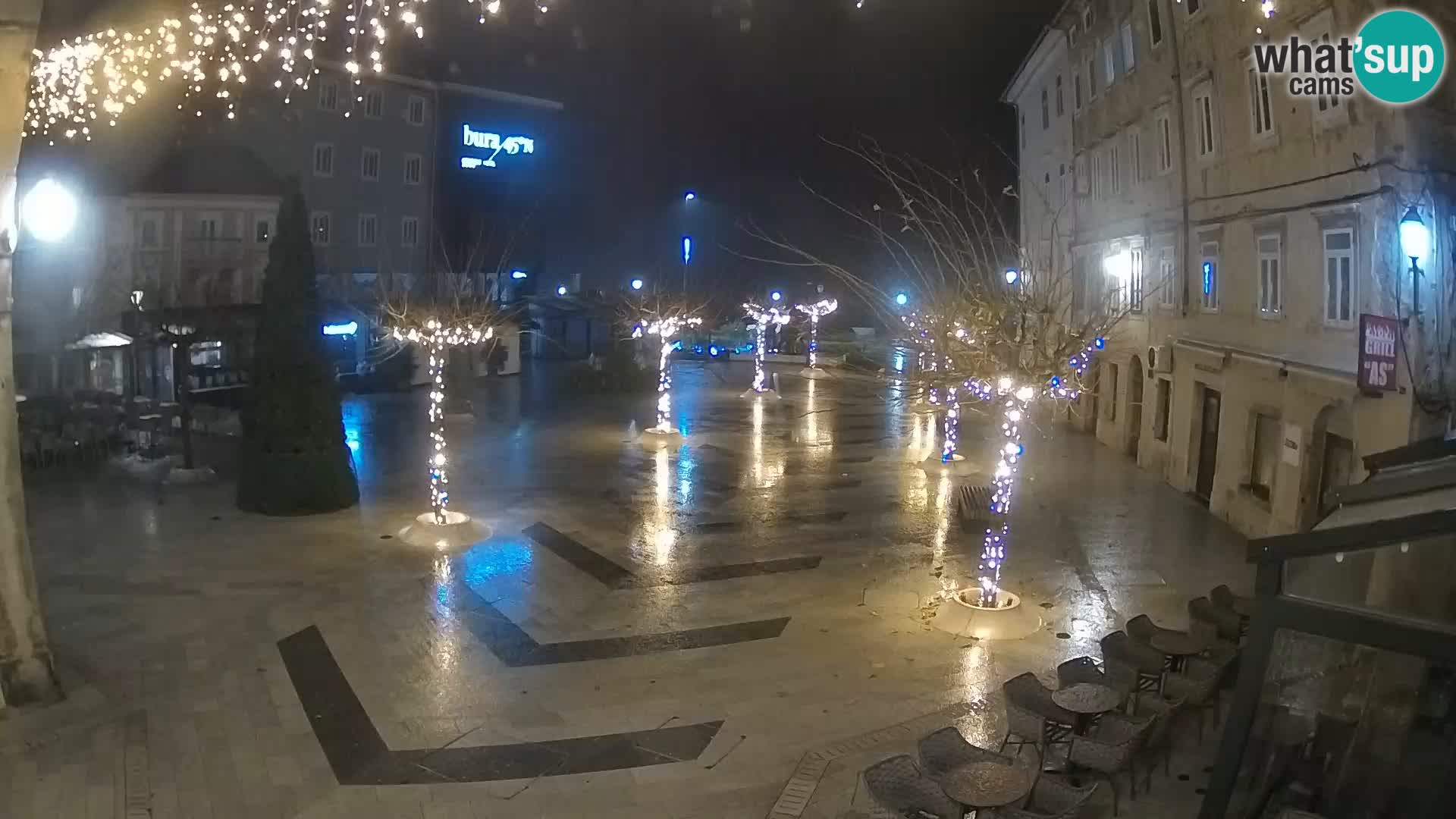 Center mesta Senj – Pavlinski trg – spletne kamere Dalmacija