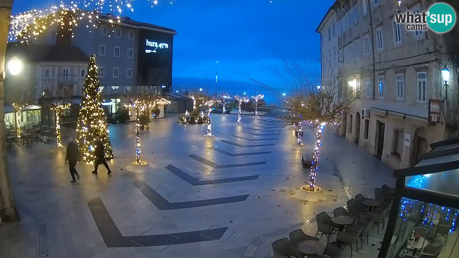 Centro de la ciudad de Senj – plaza Pavlin – Live Cam Dalmacia