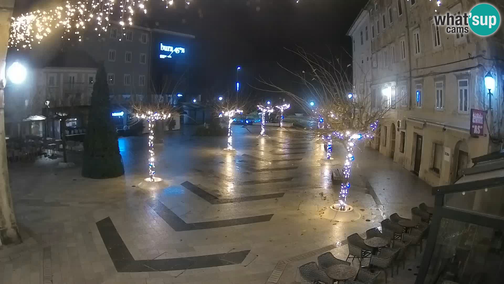 Centro de la ciudad de Senj – plaza Pavlin – Live Cam Dalmacia